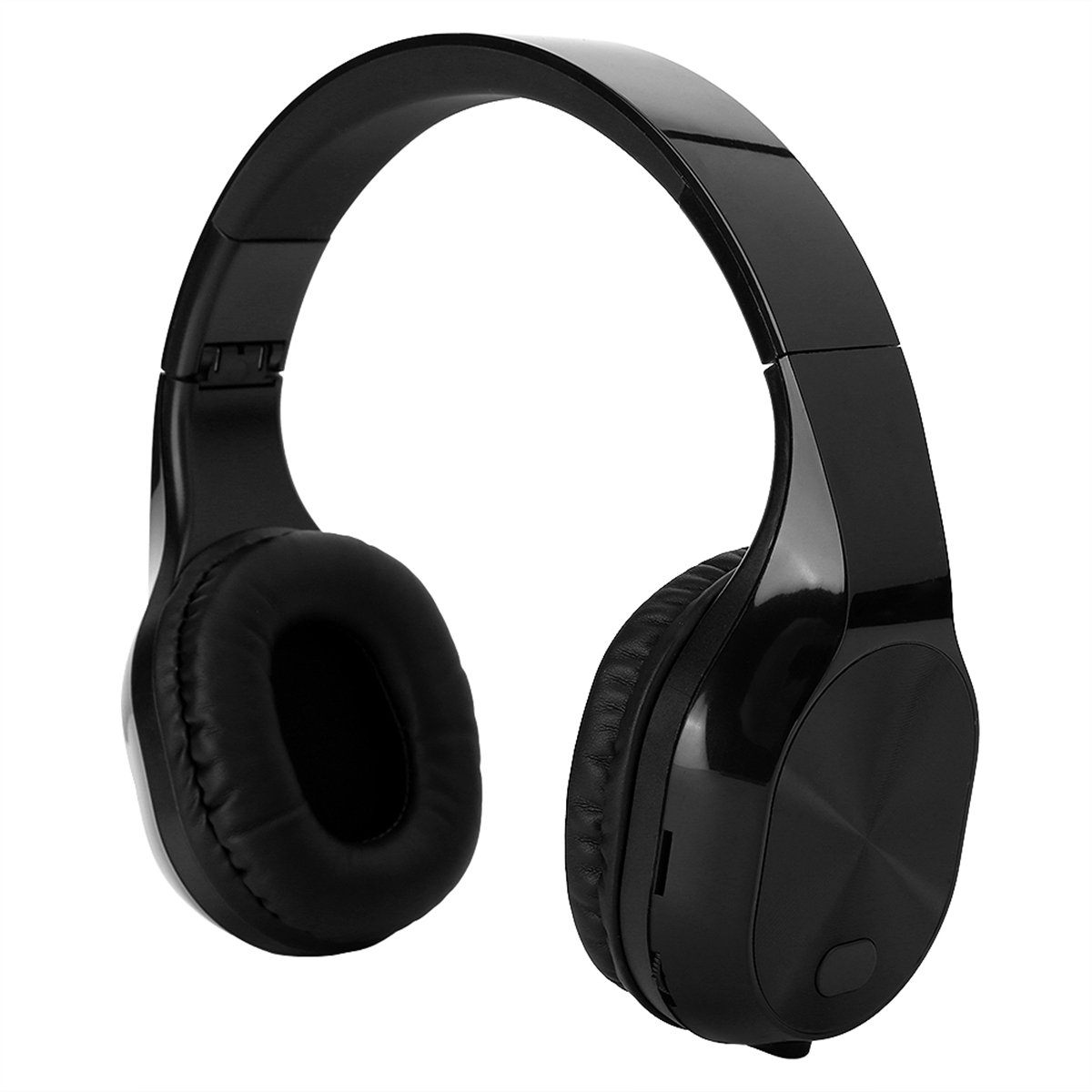 Schwarze Over-Ear-Kopfhörer isoliert auf weißem Hintergrund.