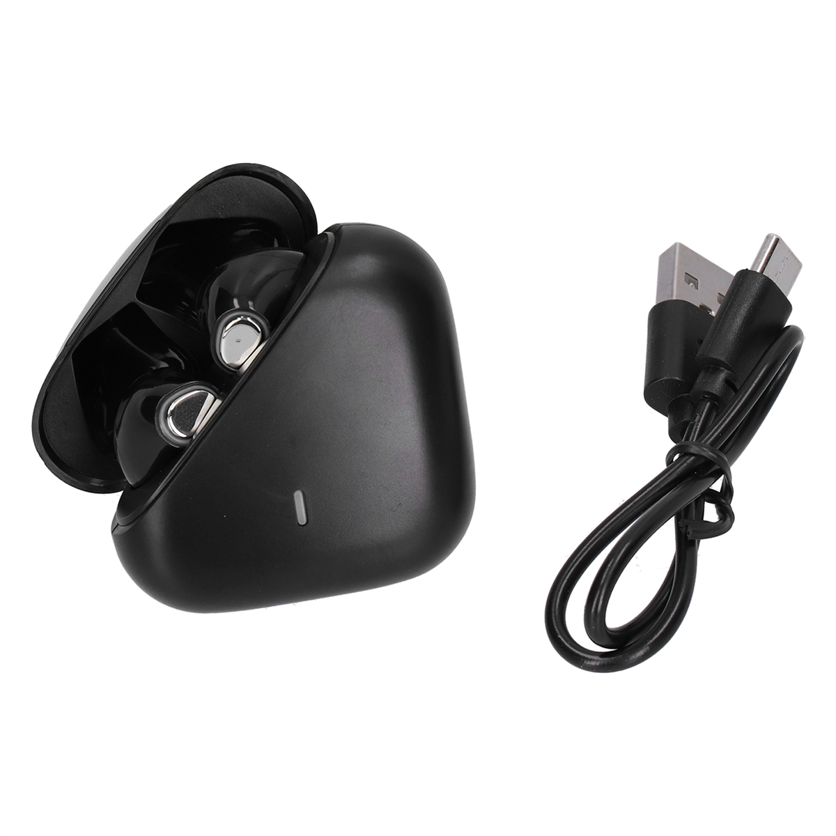 Ein schwarzes Ladecase mit zwei Ohrhörern und ein Ladekabel.