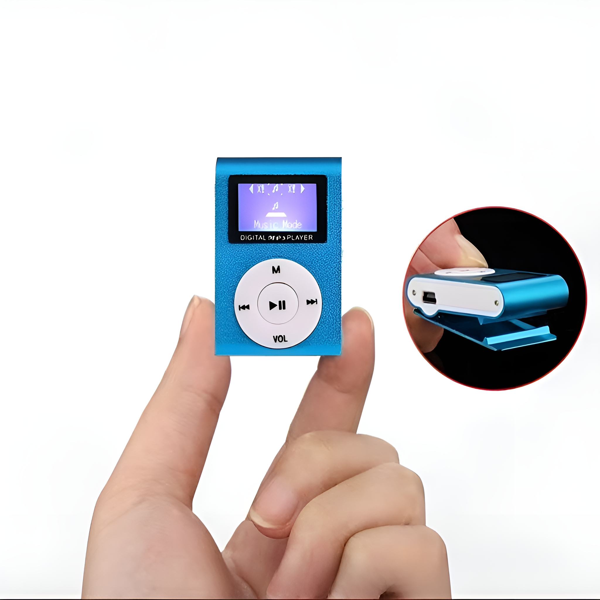 Kleiner blauer MP3-Player in einer Hand. Ein Bildschirm zeigt Noten. Clip auf der Rückseite.