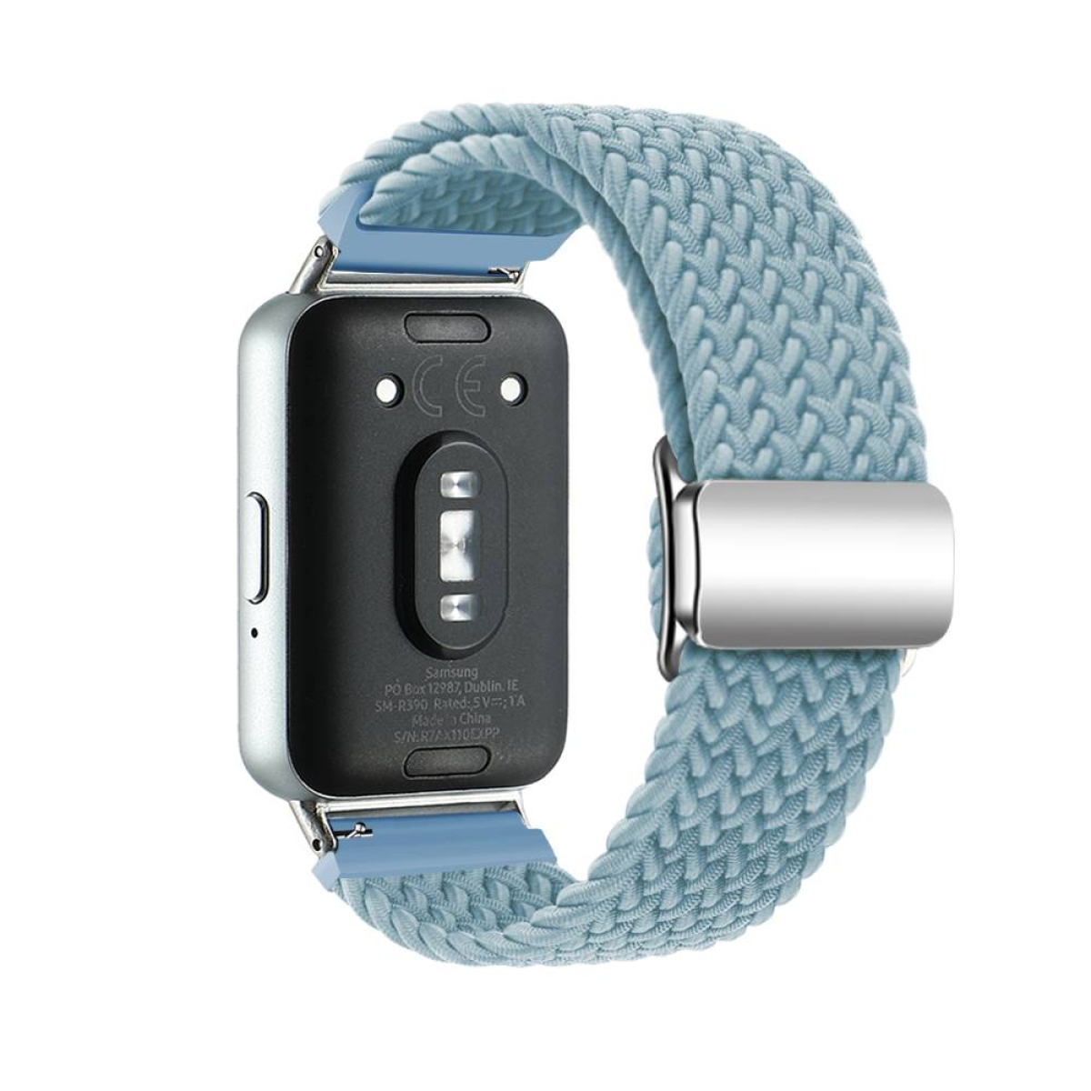 Eine Smartwatch mit hellblauem geflochtenem Armband, silbernem Gehäuse und sichtbaren Rückendetails.