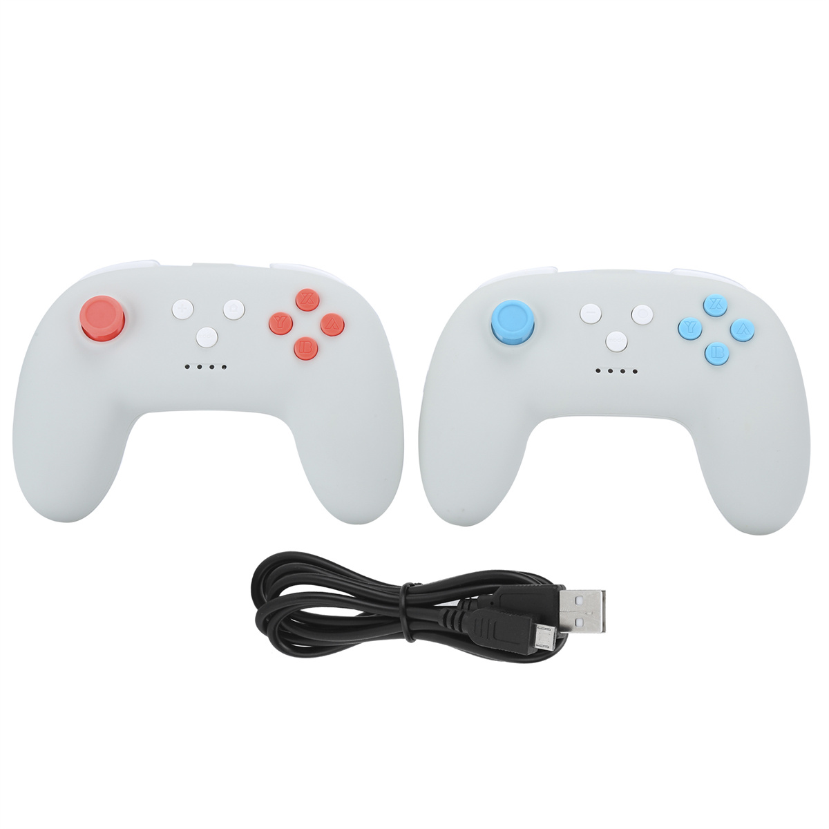 Zwei hellgraue Gamecontroller, einer mit roten Tasten und der andere mit blauen Tasten, und ein schwarzes USB-Kabel.