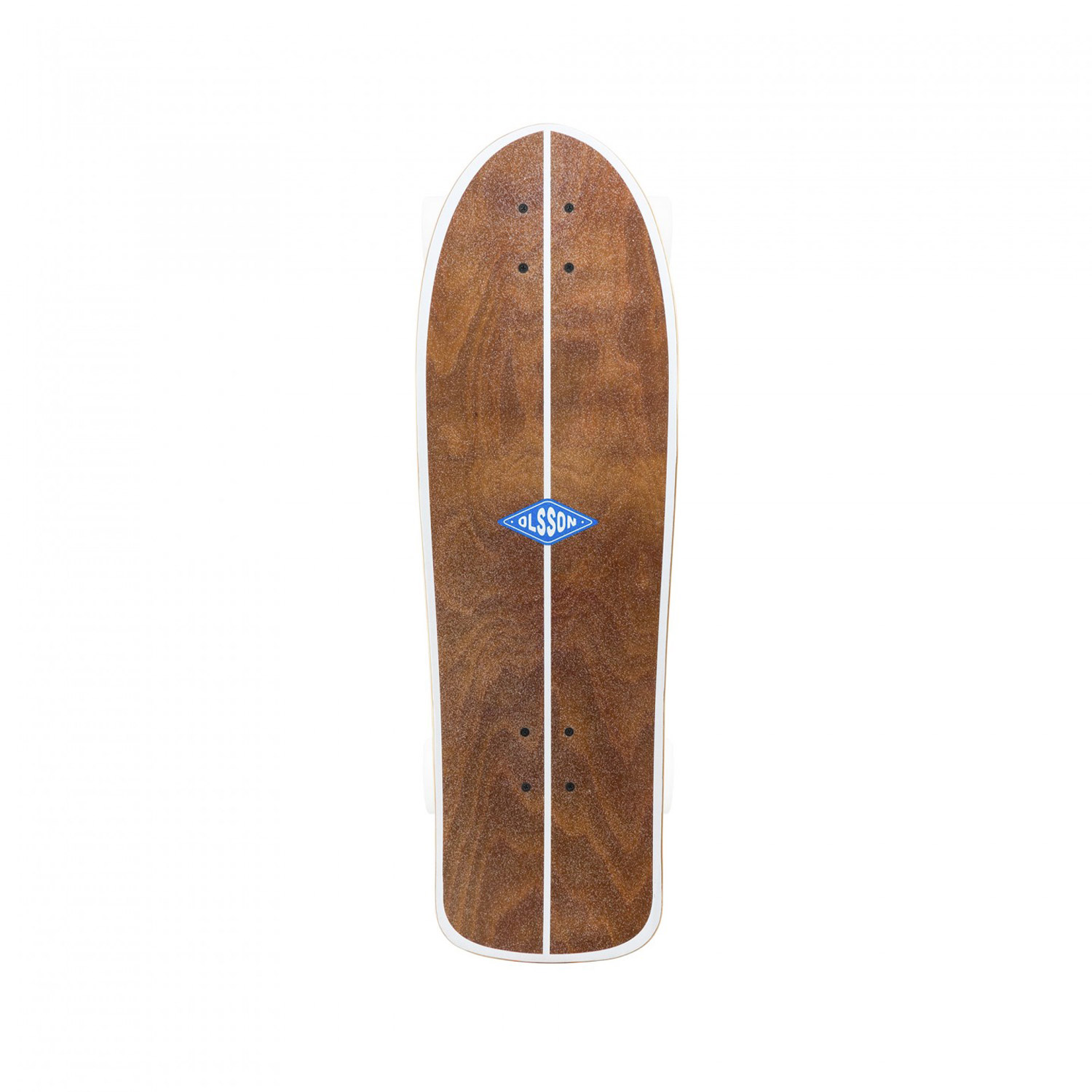 Monopatín de madera con cubierta marrón y rayas blancas. Logotipo azul en el centro. Fondo blanco.
