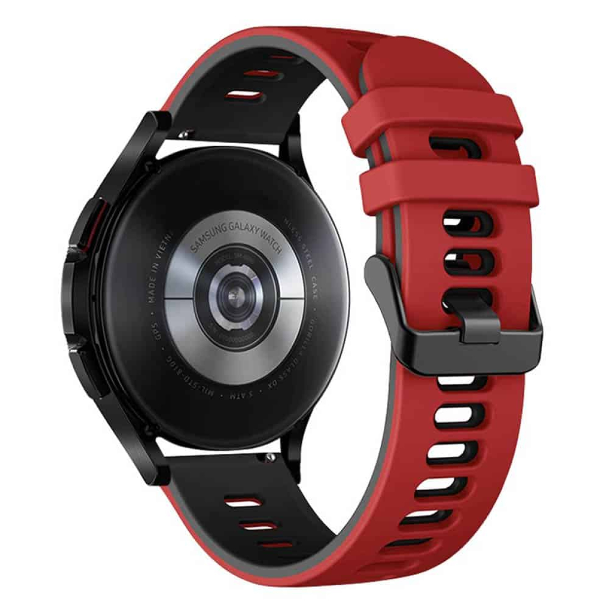 Eine schwarze Uhr an einem roten Armband mit schwarzen Verschlüssen, die Rückseite der Uhr ist sichtbar.