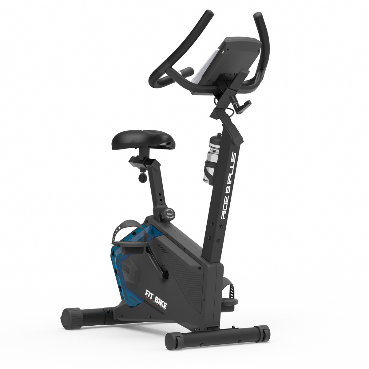 Staande hometrainer met een zadel, handvatten en display.