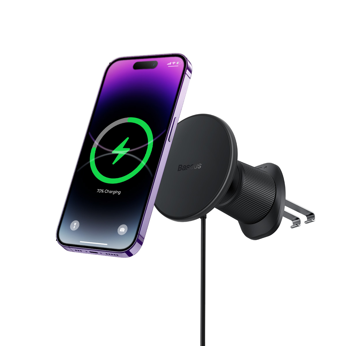 Schwarzes Telefon, das an einer Autohalterung geladen wird. Telefon zeigt 70 % Aufladung. Weißer Hintergrund.