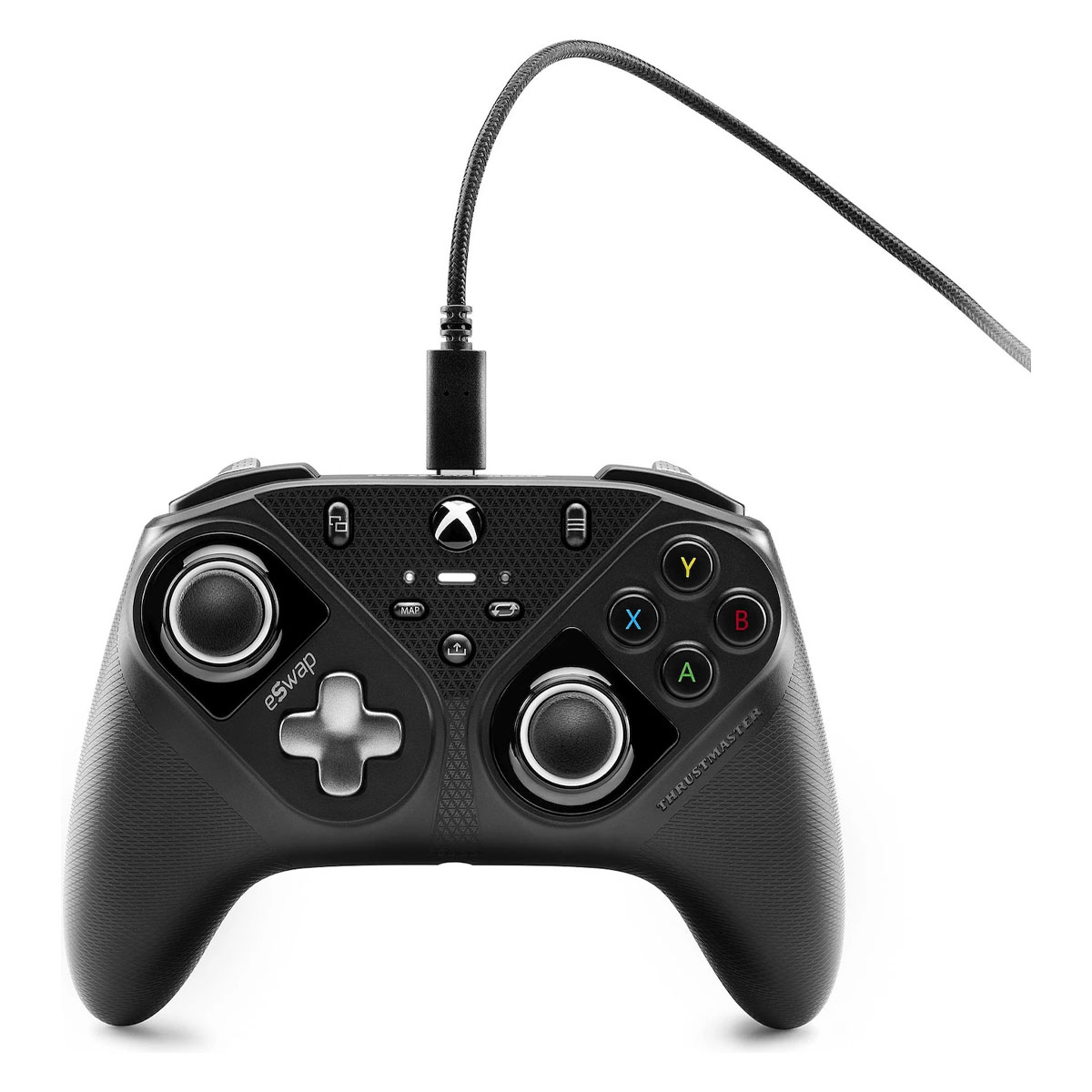 Mando de Xbox negro con cable. Fondo negro.