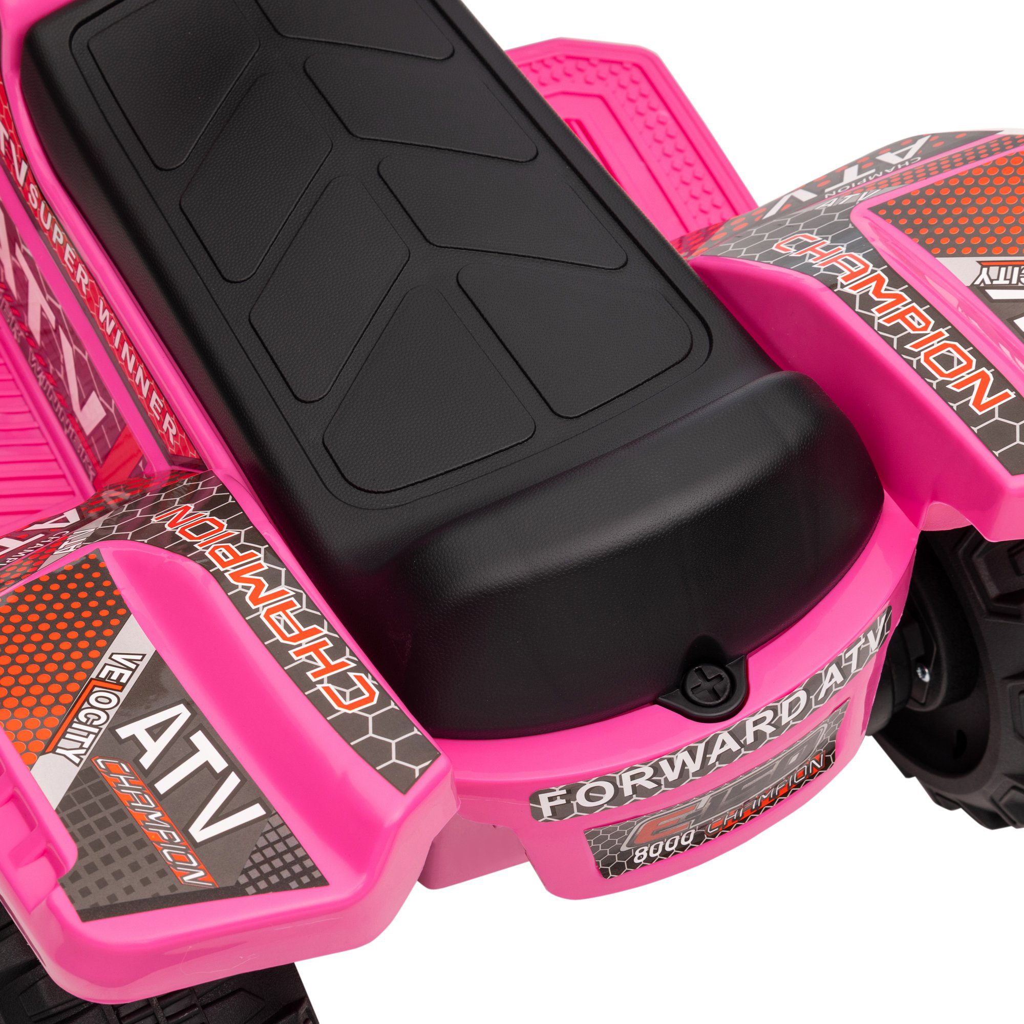 ATV rosa con sedile nero e carrozzeria rosa. Grafiche ATV Champion. Dettagli neri e arancioni.