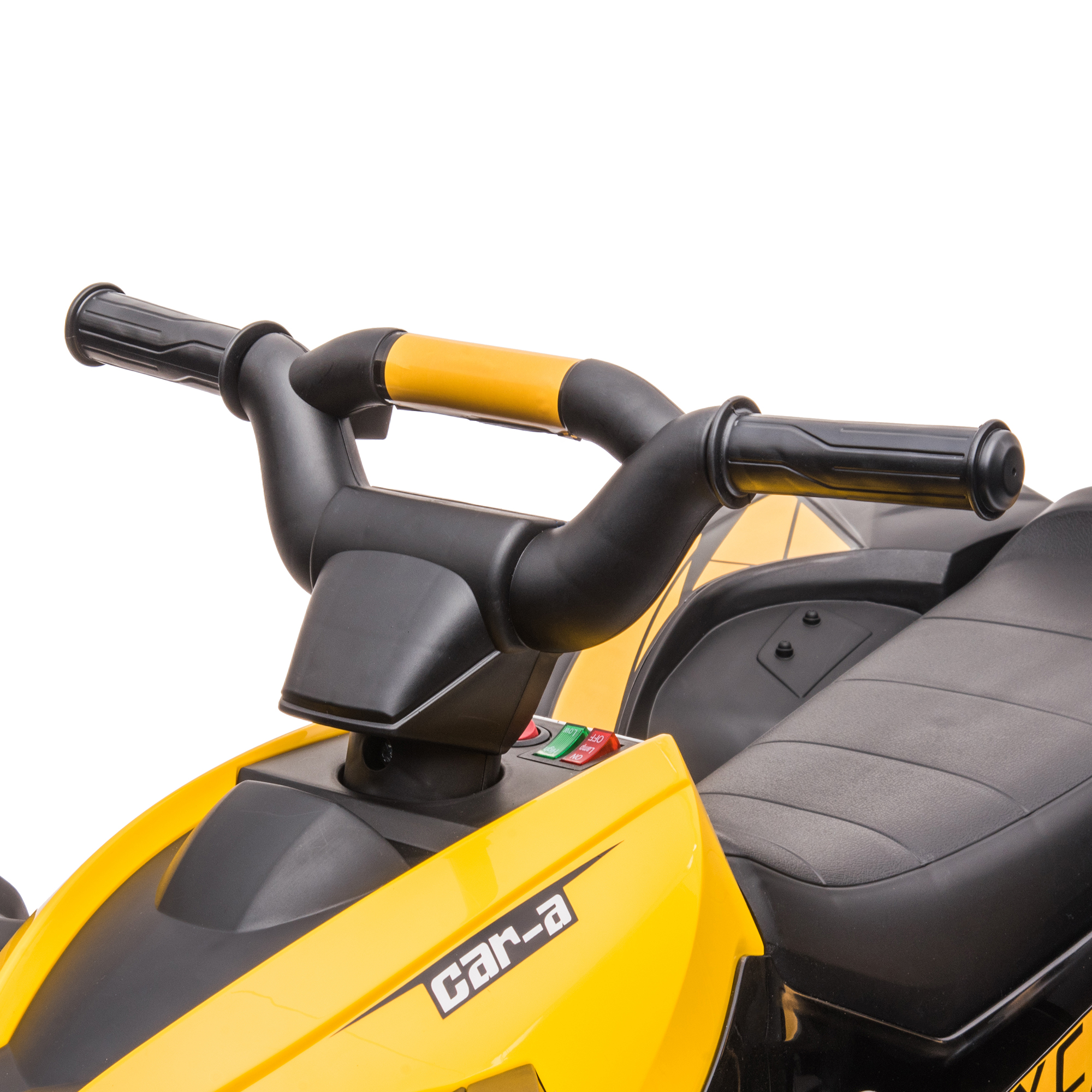 Primo piano del manubrio di un ATV giallo. Il manubrio ha impugnature nere e un centro giallo.