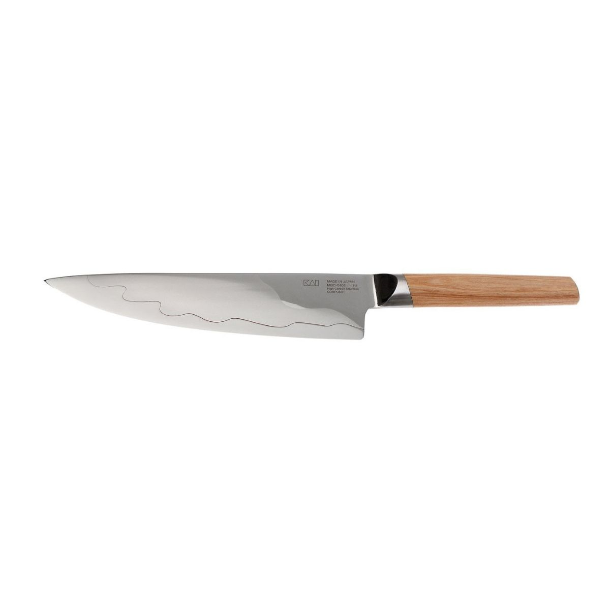 Kochmesser mit Holzgriff und gewellter Klinge.