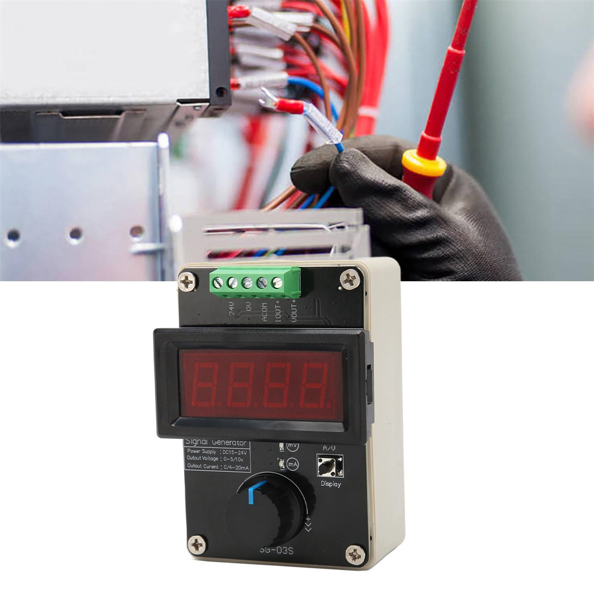 Ein elektrisches Gerät mit Digitalanzeige und Drähten. Eine Person mit Handschuhen arbeitet an den Drähten.