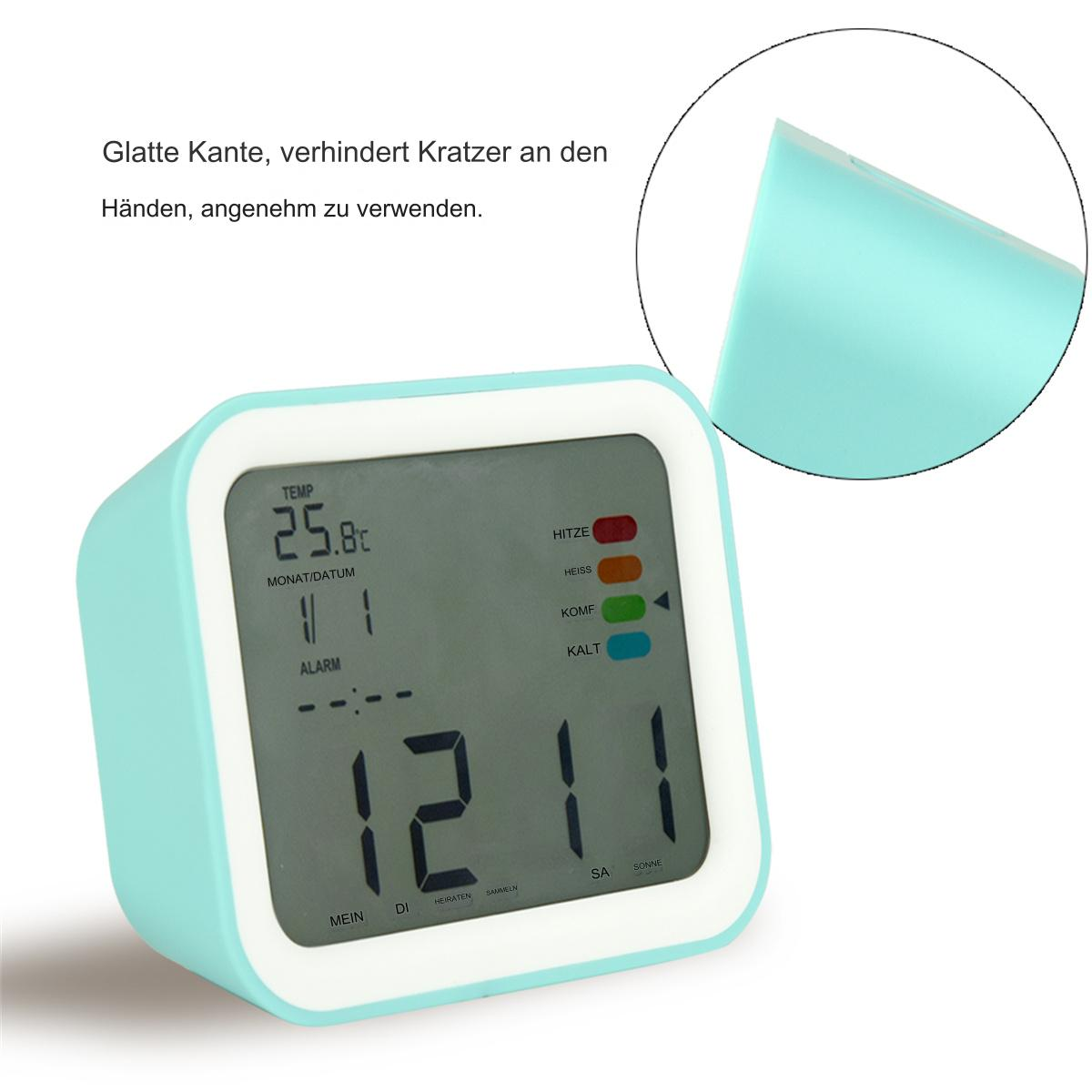 Digitaler Wecker mit blauem Rahmen. Zeigt Zeit, Datum und Temperatur. Zeigt Knöpfe.