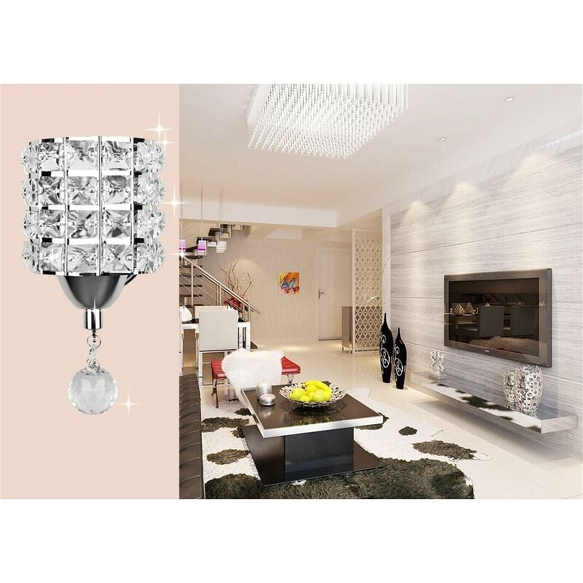 Kristall-Wandlampe mit hängendem Kristall. Szene umfasst ein Zimmer mit Möbeln und einem Kronleuchter.