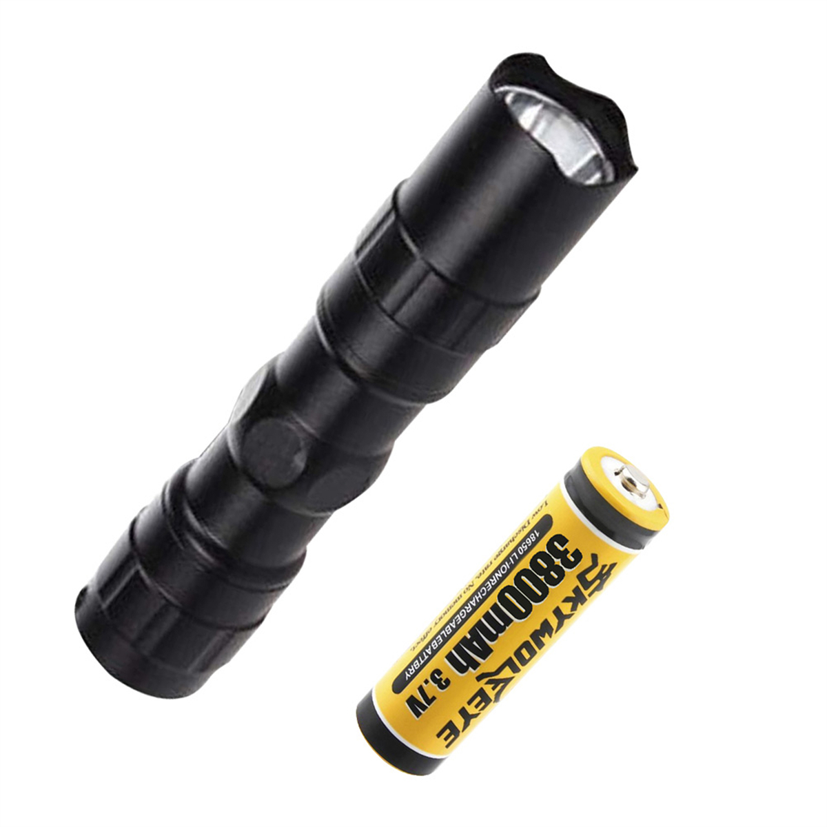 Eine schwarze Taschenlampe und eine gelbe 3,7-V-Batterie daneben.