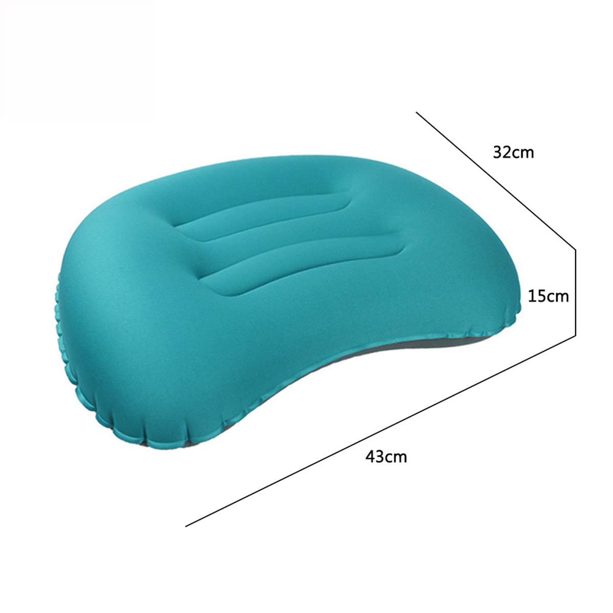 Türkisfarbenes aufblasbares Kissen mit den Maßen: 43 cm, 32 cm, 15 cm. Das Kissen liegt auf weißem Untergrund.