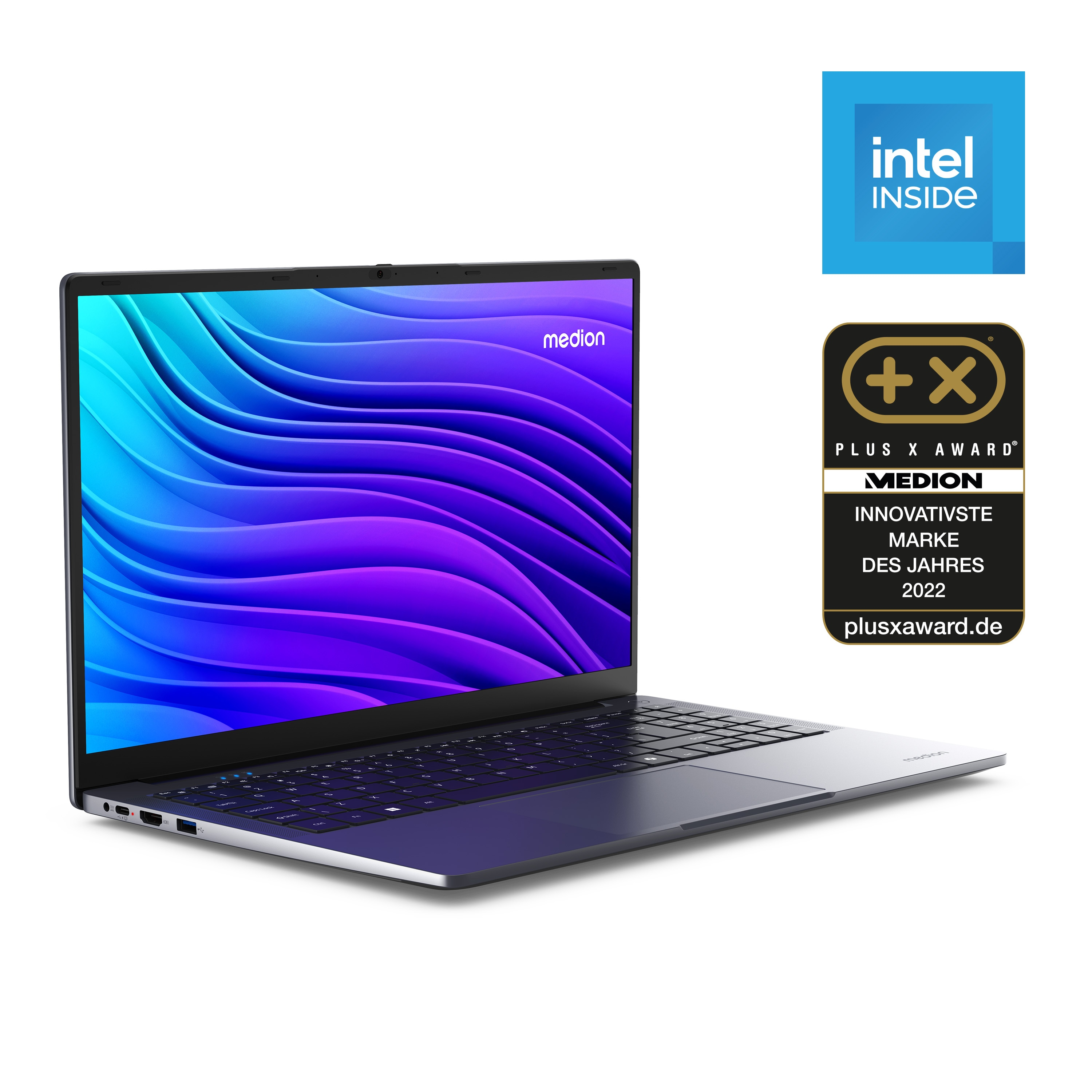 Silber-blauer Laptop mit Medion-Logo und Intel Inside Aufkleber, vor weißem Hintergrund.