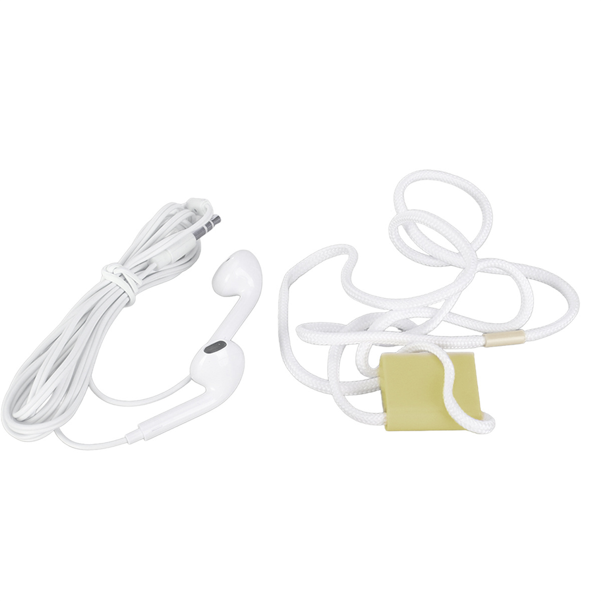 Zwei weiße Ohrhörer mit Kabel und ein weißes Kabel mit gelbem Teil.