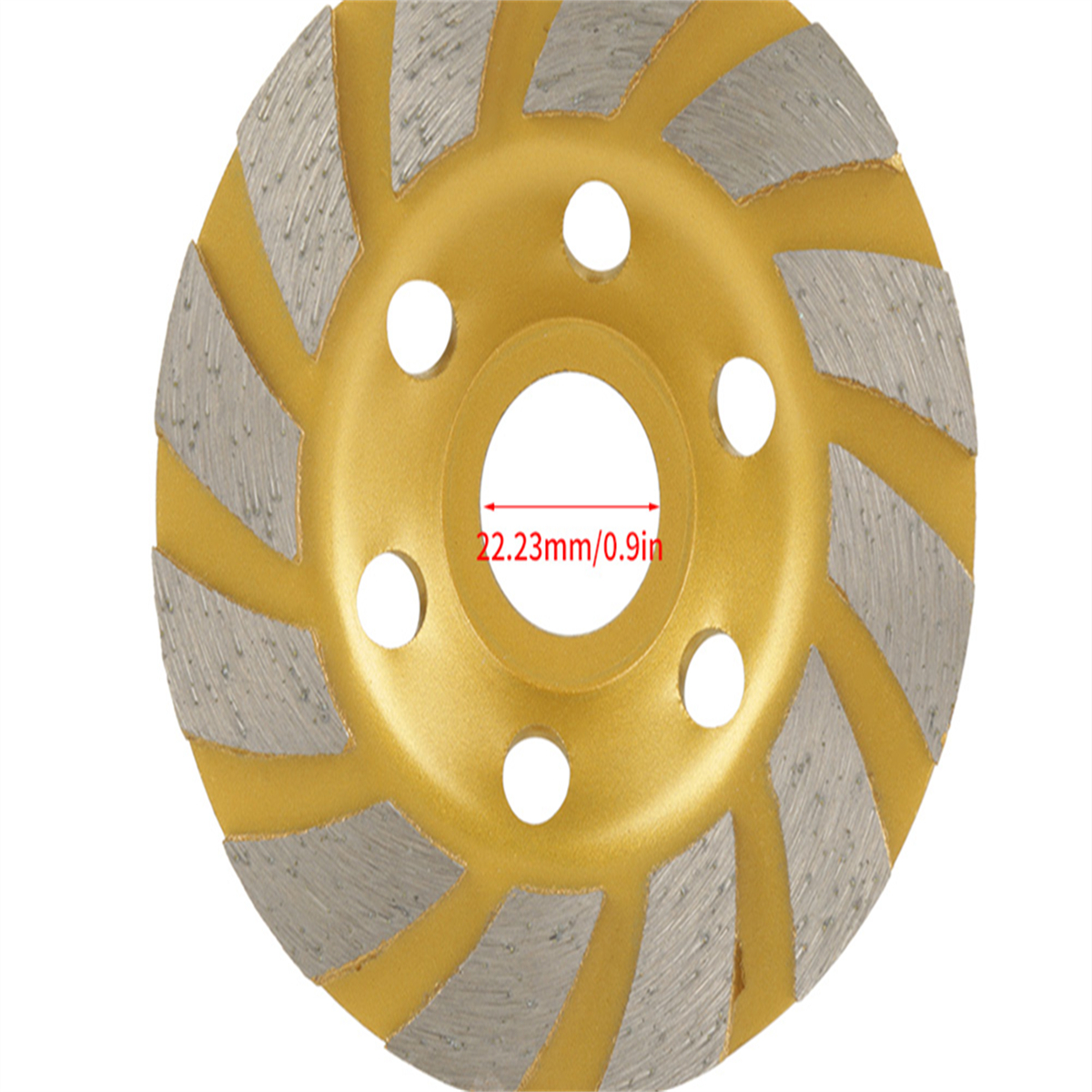 Eine gold-silberne Scheibe zum Schneiden. Es ist mit mehreren Schlitzen und Löchern versehen.