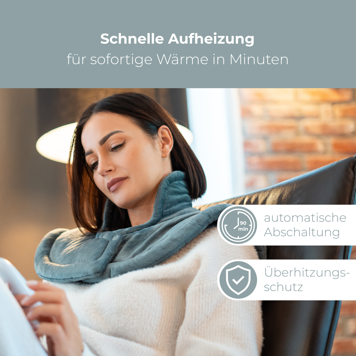 Kobieta nosząca szarą poduszkę rozgrzewającą na szyję. Tekst wskazuje funkcje, takie jak automatyczne wyłączanie.