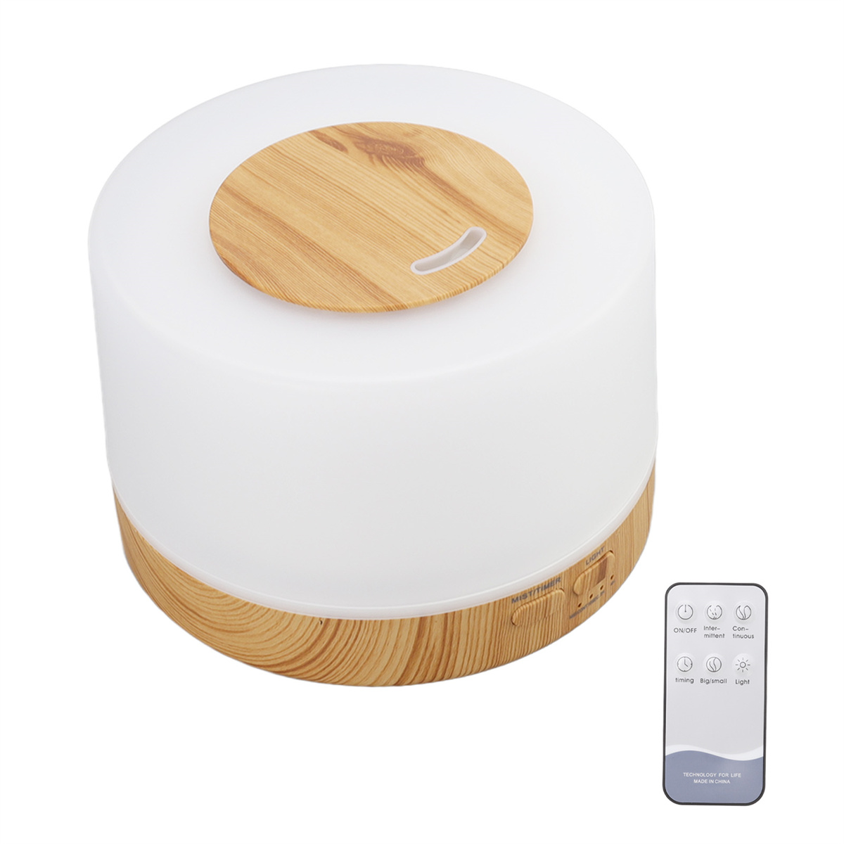 Weißer und Holzmaserungs-Diffusor mit Fernbedienung. Hat Tasten für Timing, Nebel und Licht.