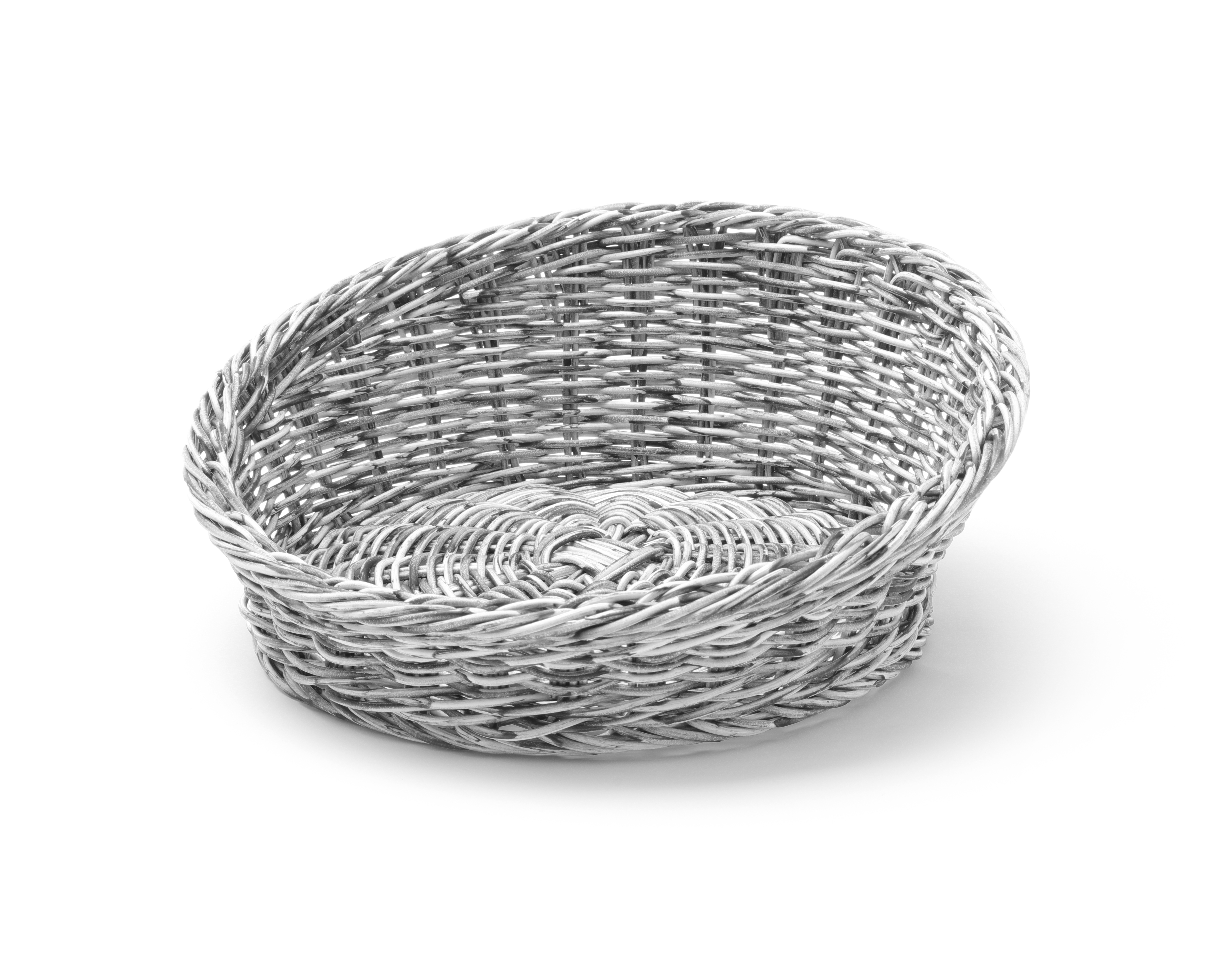 Cesto intrecciato bianco. Forma ovale. Isolato su sfondo bianco.