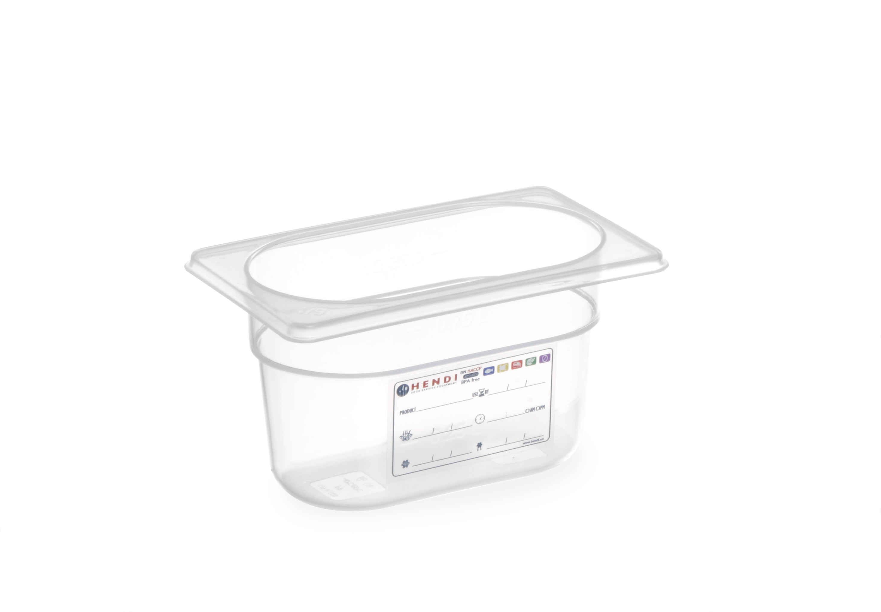 Contenitore in plastica trasparente con coperchio. Etichetta laterale. Sfondo bianco.