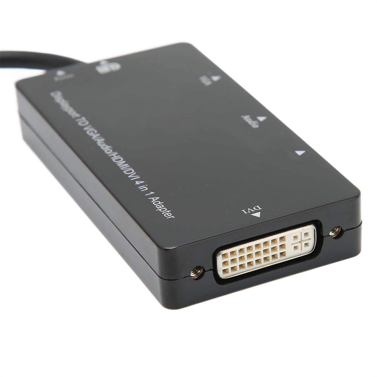 Schwarzer DisplayPort-zu-VGA/HDMI/DVI-Adapter mit verschiedenen Eingangs-/Ausgangsanschlüssen und weißen Textetiketten.