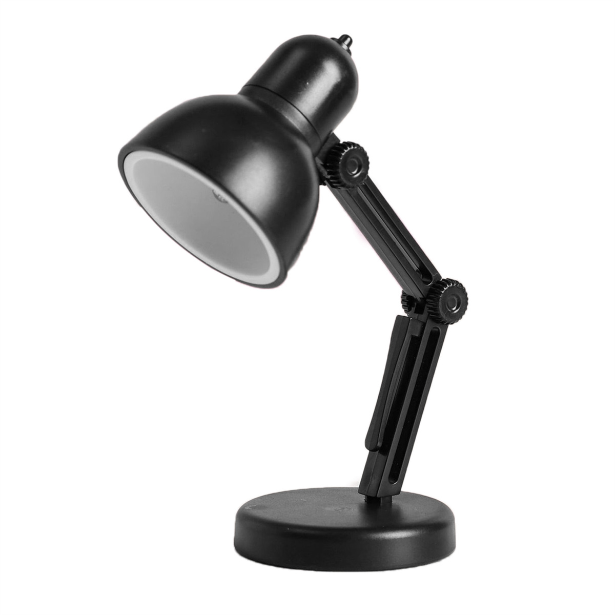 Schwarze Schreibtischlampe mit verstellbarem Arm, auf rundem Sockel.