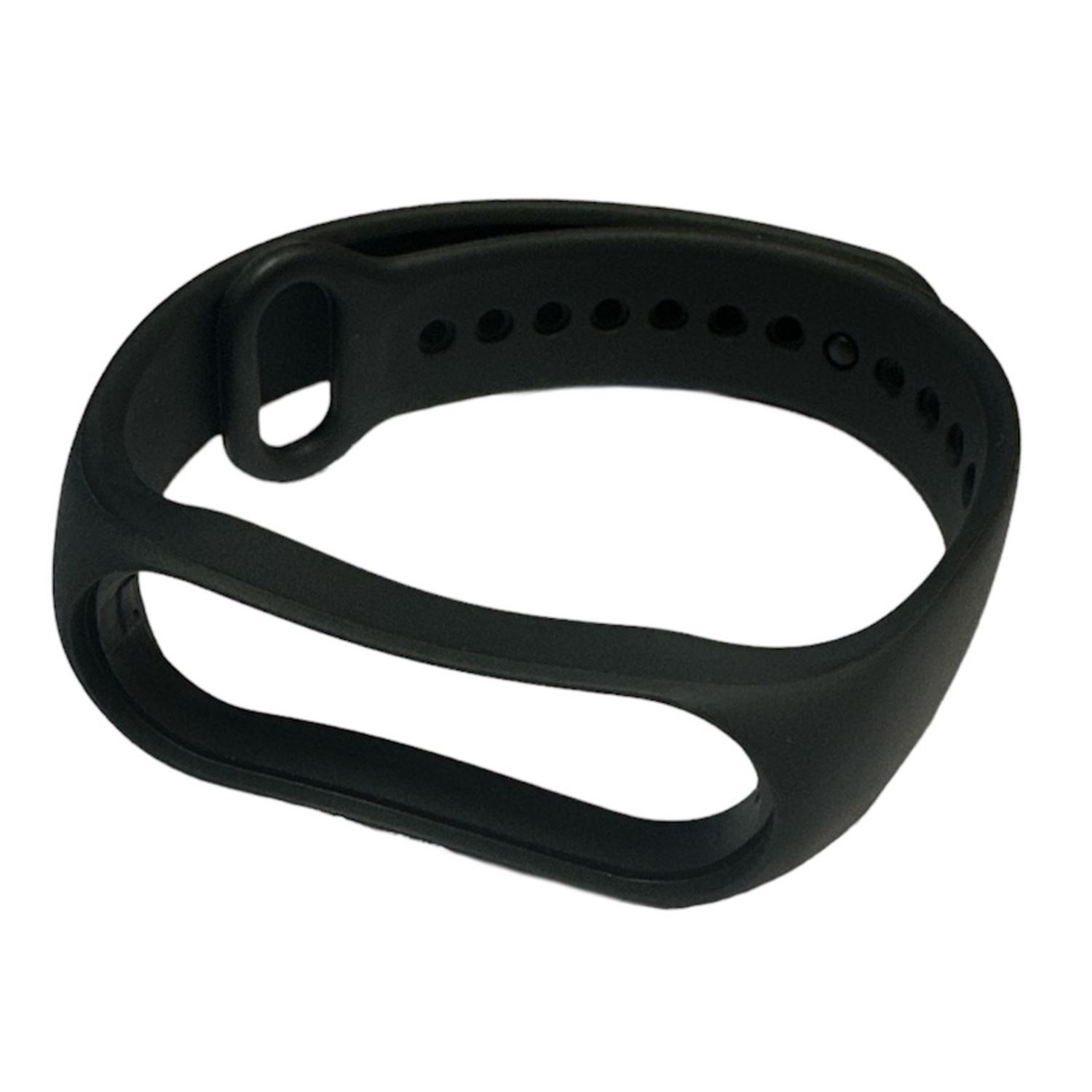 Correa de reloj negra con agujeros y un bucle. Es una correa de repuesto para un rastreador de actividad física.