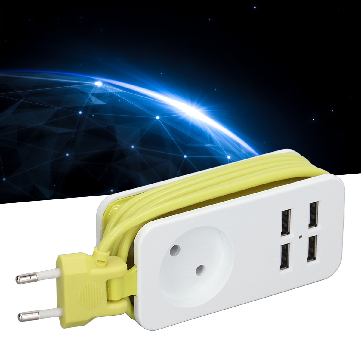 Weiße Steckdosenleiste mit mehreren USB-Anschlüssen und gelbem Kabel.