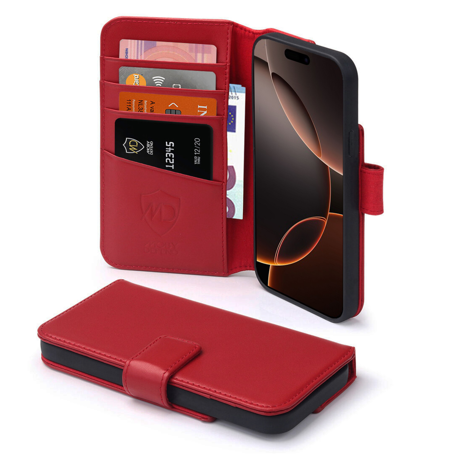 Étui de téléphone en cuir rouge, ouvert, avec téléphone et cartes. L'étui a une fermeture magnétique.
