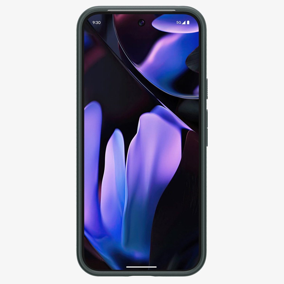 Groene telefoon met hoesje, het scherm toont een kleurrijk ontwerp. Witte achtergrond.