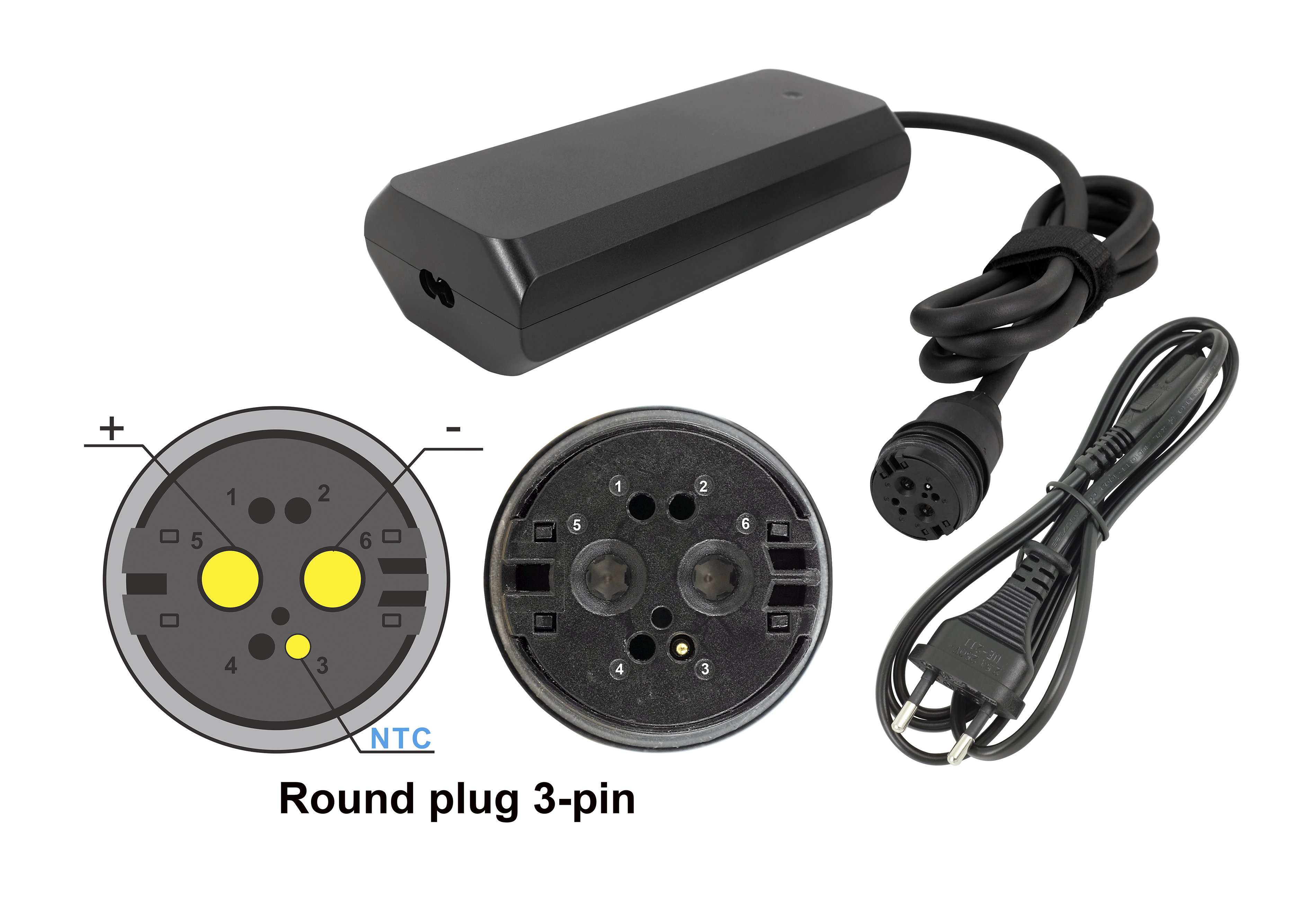 Schwarzer Ladestecker mit Netzkabel und Diagrammen, auf weißem Hintergrund.