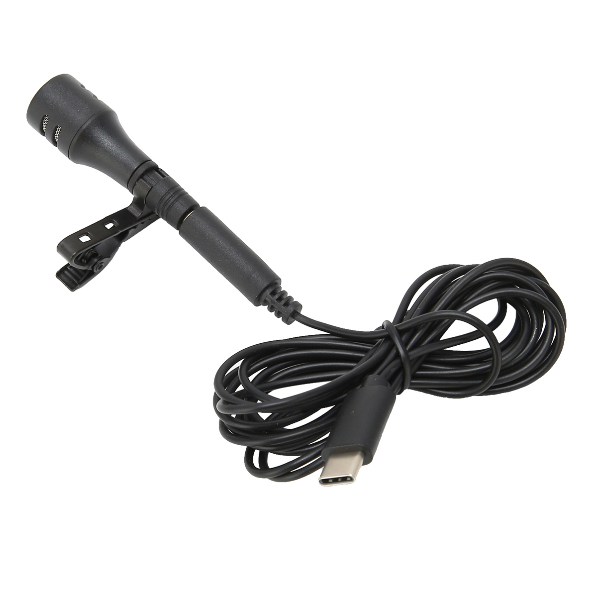 Schwarzes Ansteckmikrofon mit Clip und USB-C-Anschluss. Das Kabel ist aufgerollt.