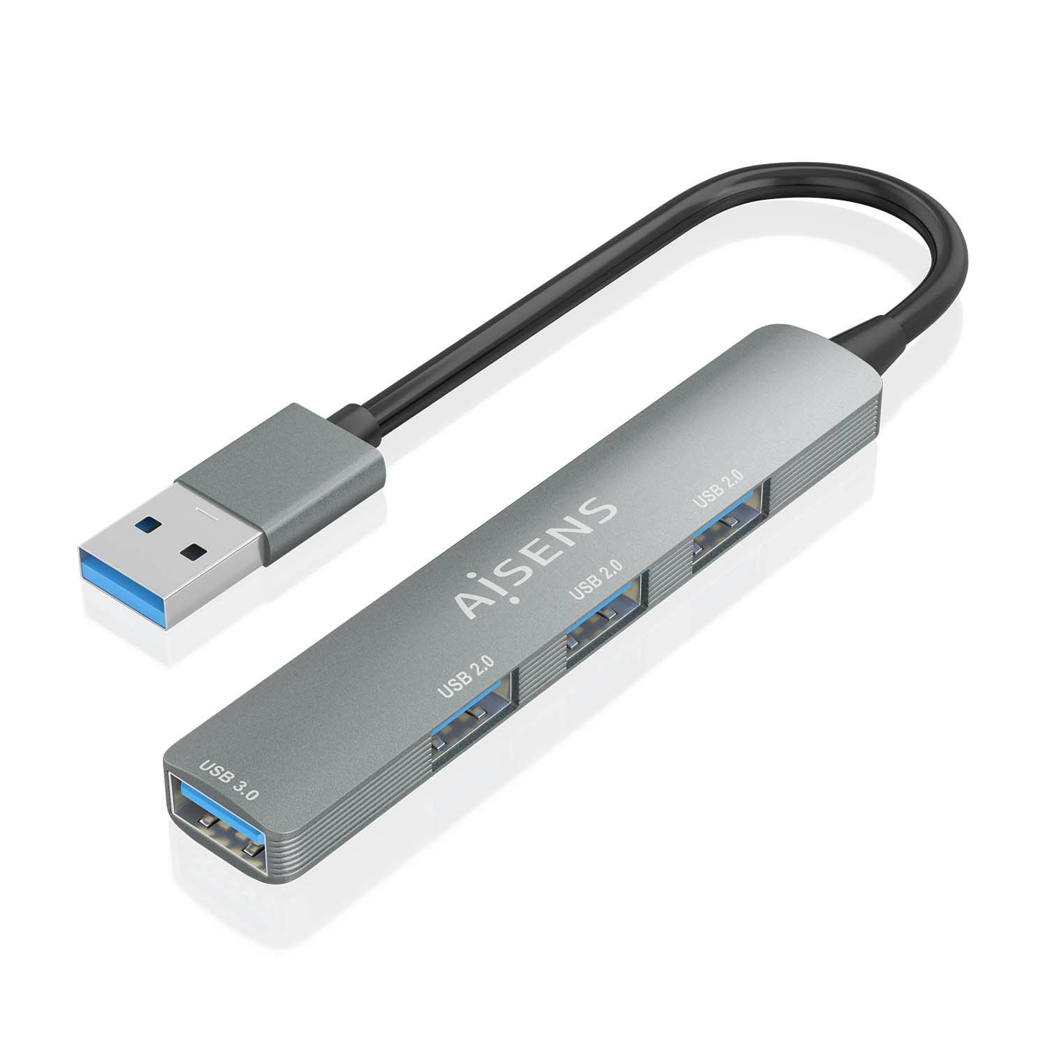 Un hub USB grigio con quattro porte su sfondo bianco. Ha un cavo USB.