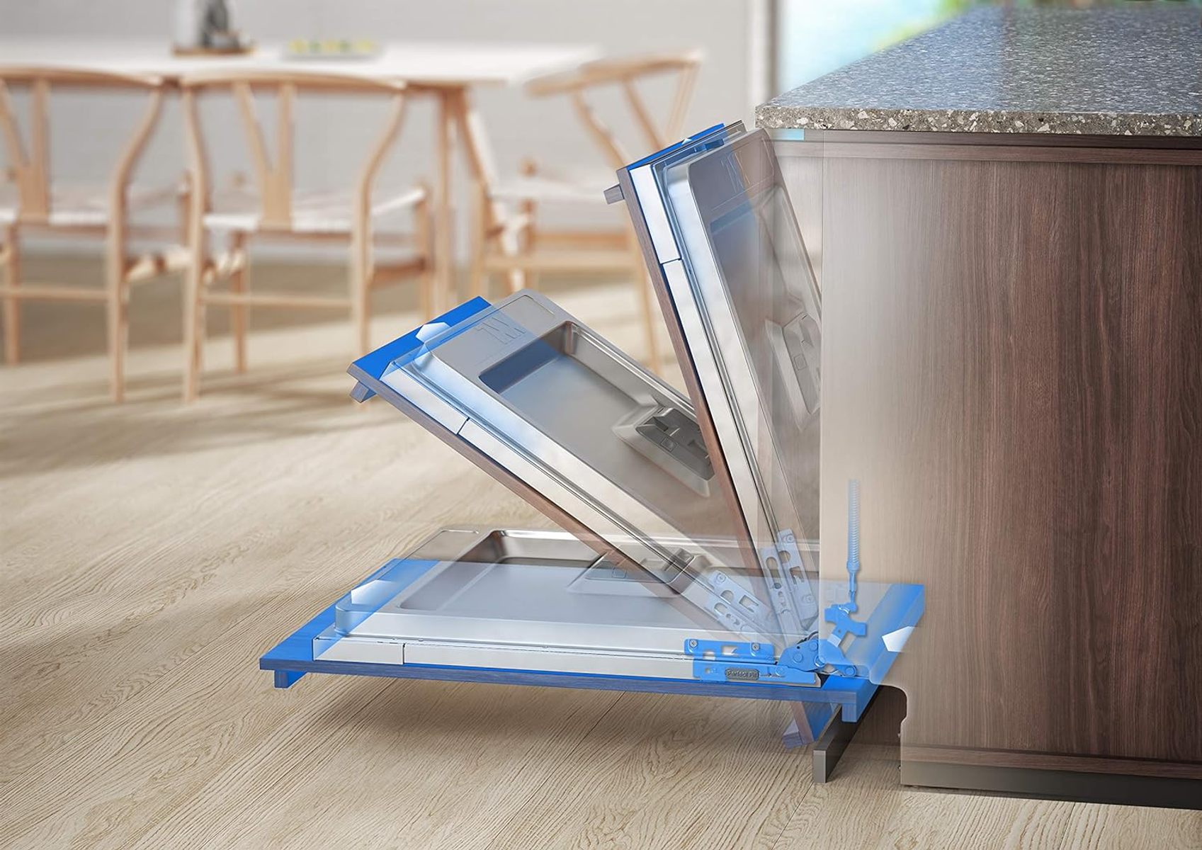 Drzwi zmywarki częściowo otwarte, wnętrze z niebieskim wspornikiem i drewnianą szafką.