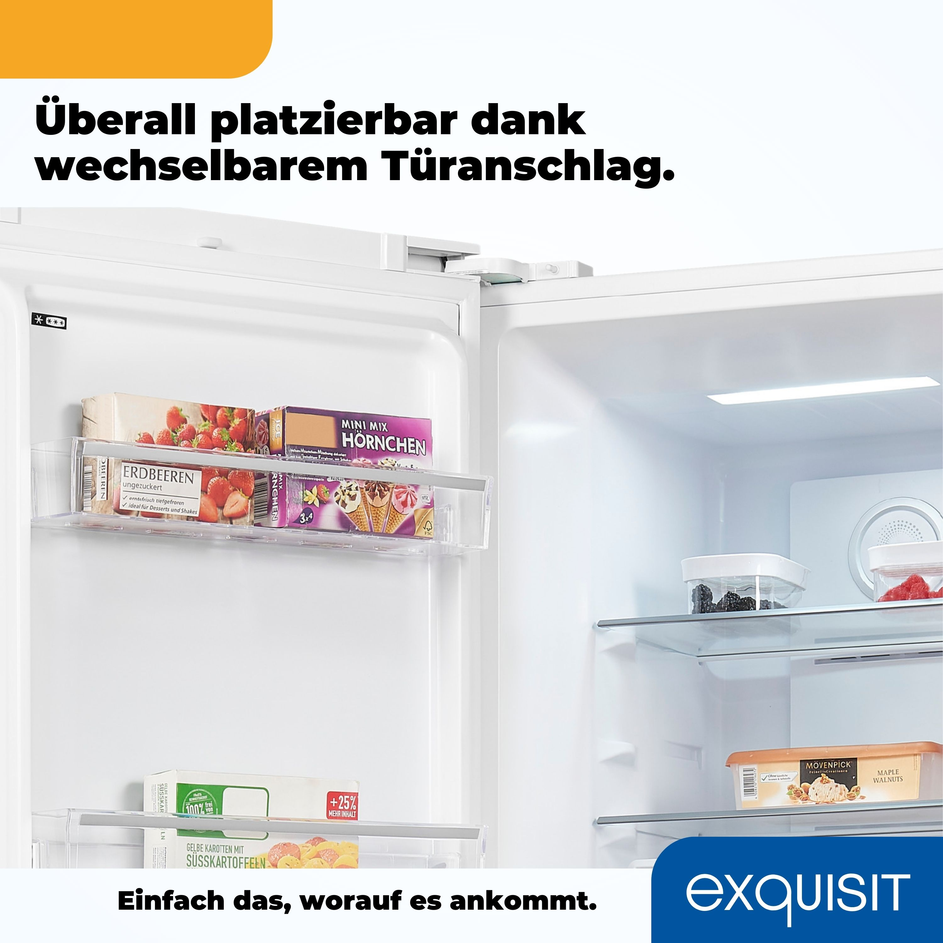 Offener Kühlschrank mit Eiscremepackungen und anderen Lebensmitteln. Text: "Überall platzierbar dank wechselbarem Türanschlag"