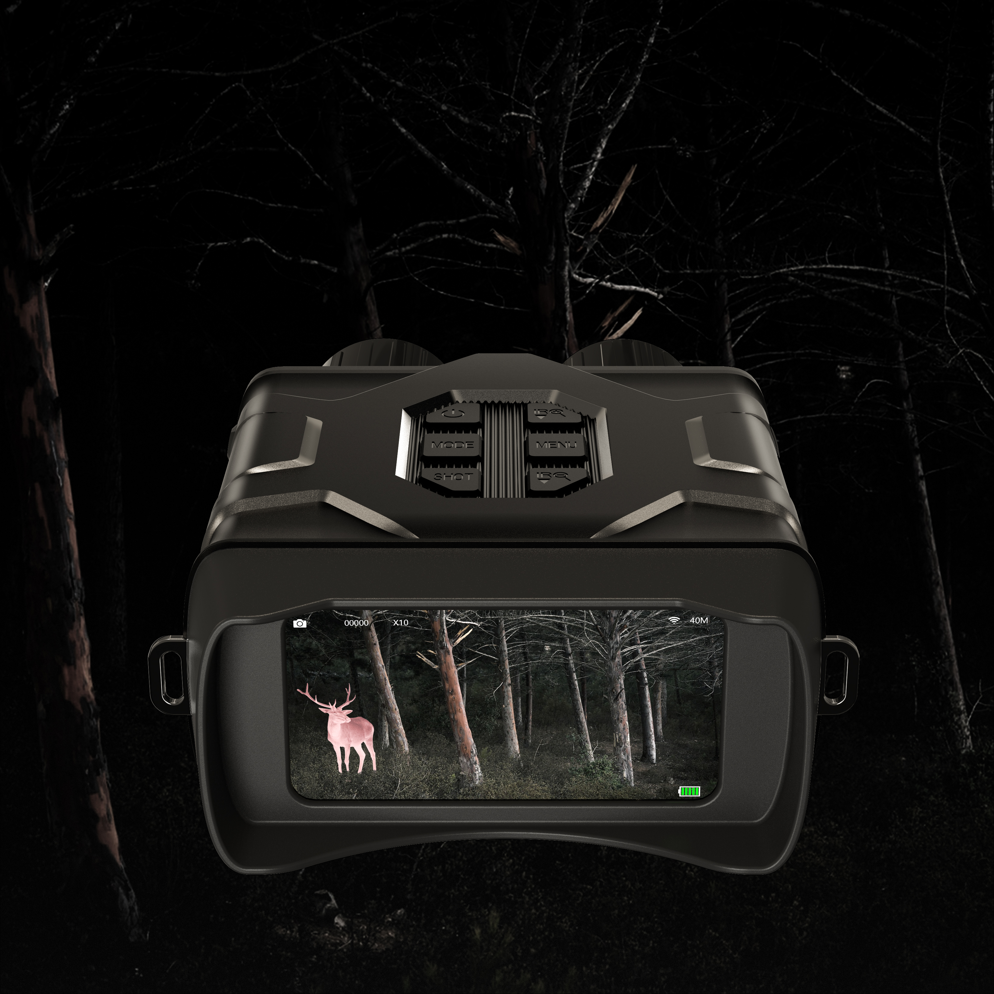 Widok lornetki noktowizyjnej. Jeleń w lesie na ekranie. Czarna lornetka, przyciski na górze.