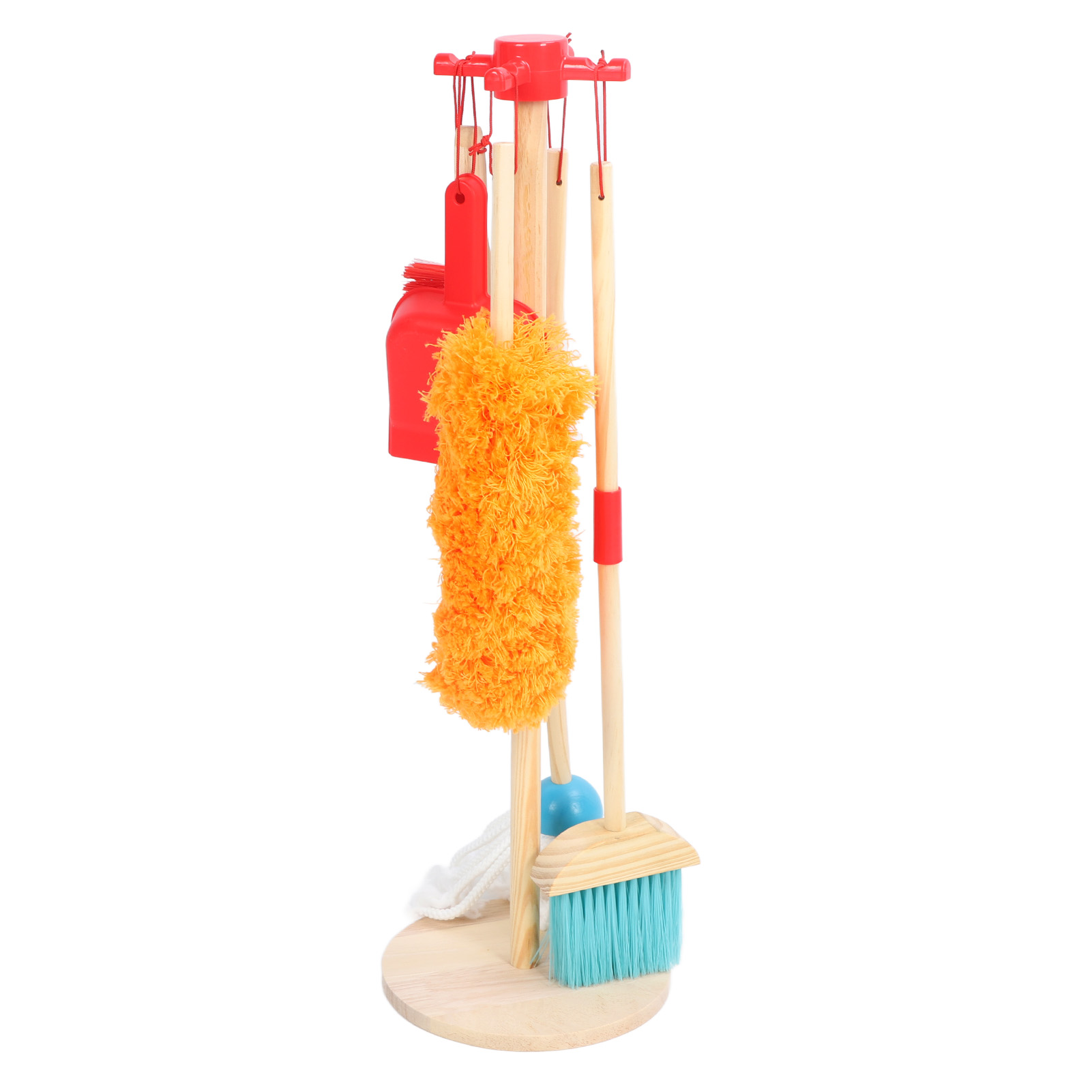 Holzspielzeug-Reinigungsset mit Besen, Mopp, Kehrschaufel und Staubwedel auf einem Ständer.