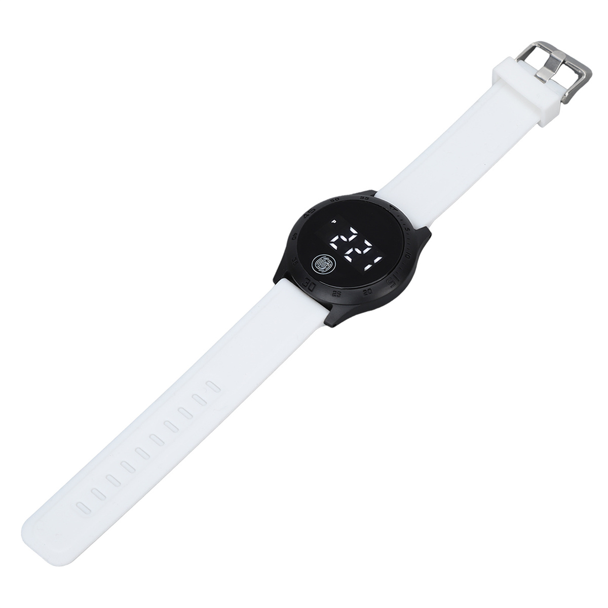 Nahaufnahme einer weißen Uhr mit schwarzem Digitaldisplay, das die Uhrzeit anzeigt. Das Armband ist weiß, und der Verschluss ist silberfarben.