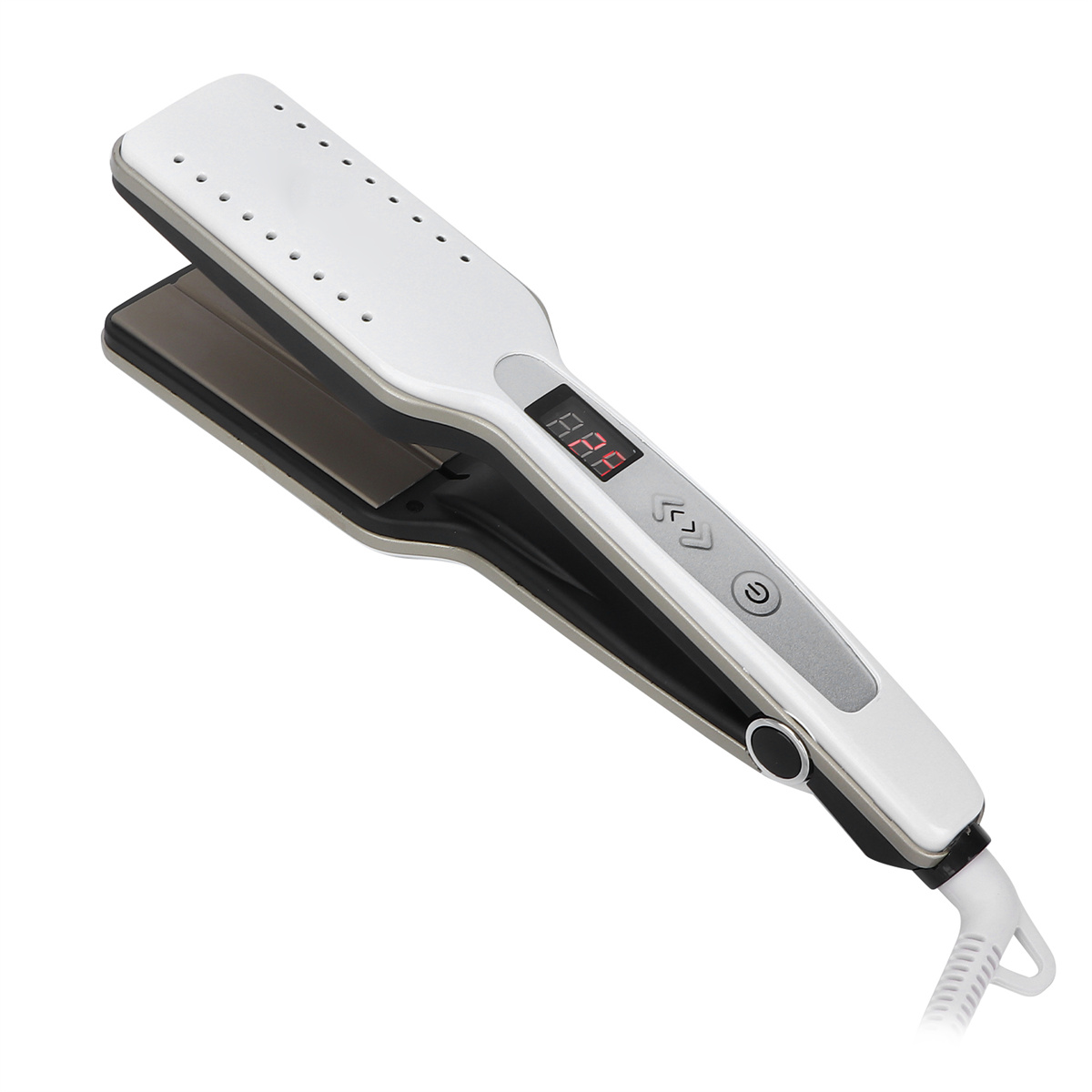 Ein weißer Haarglätter mit digitaler Anzeige, Knöpfen und weißem Kabel. Der Glätter ist geöffnet. Grauer Hintergrund.