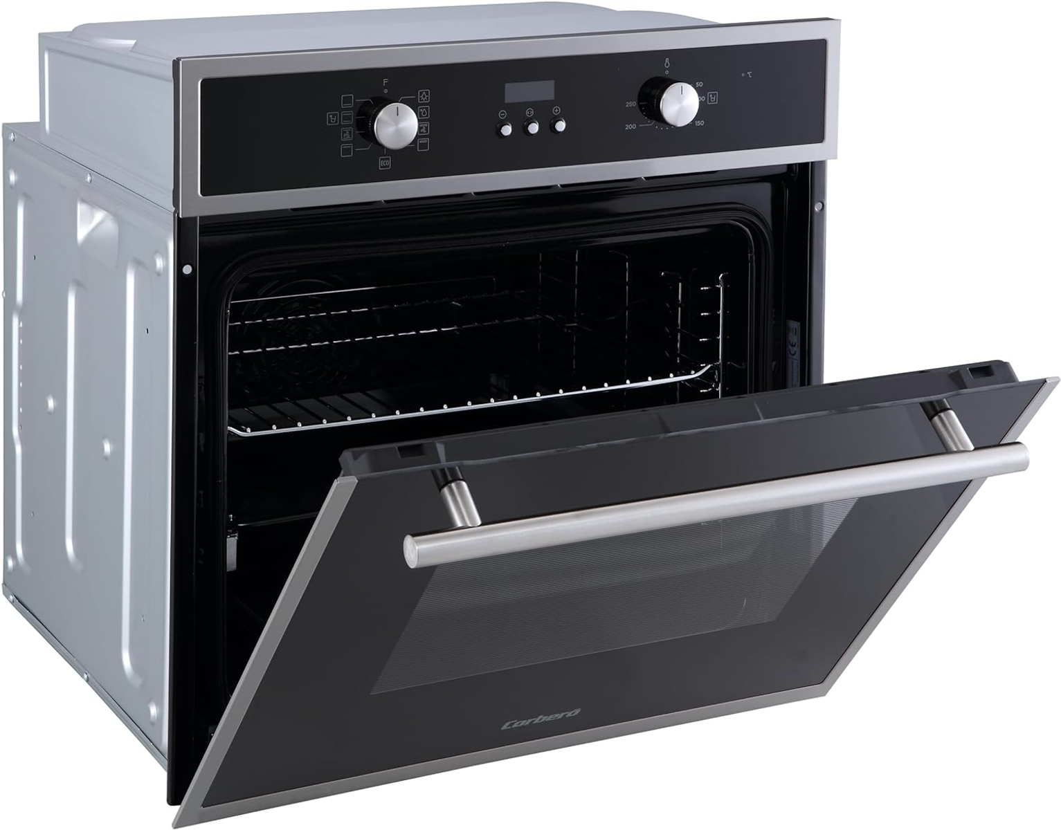 Un horno con la puerta abierta. Las perillas de control y una pantalla son visibles en el panel frontal.