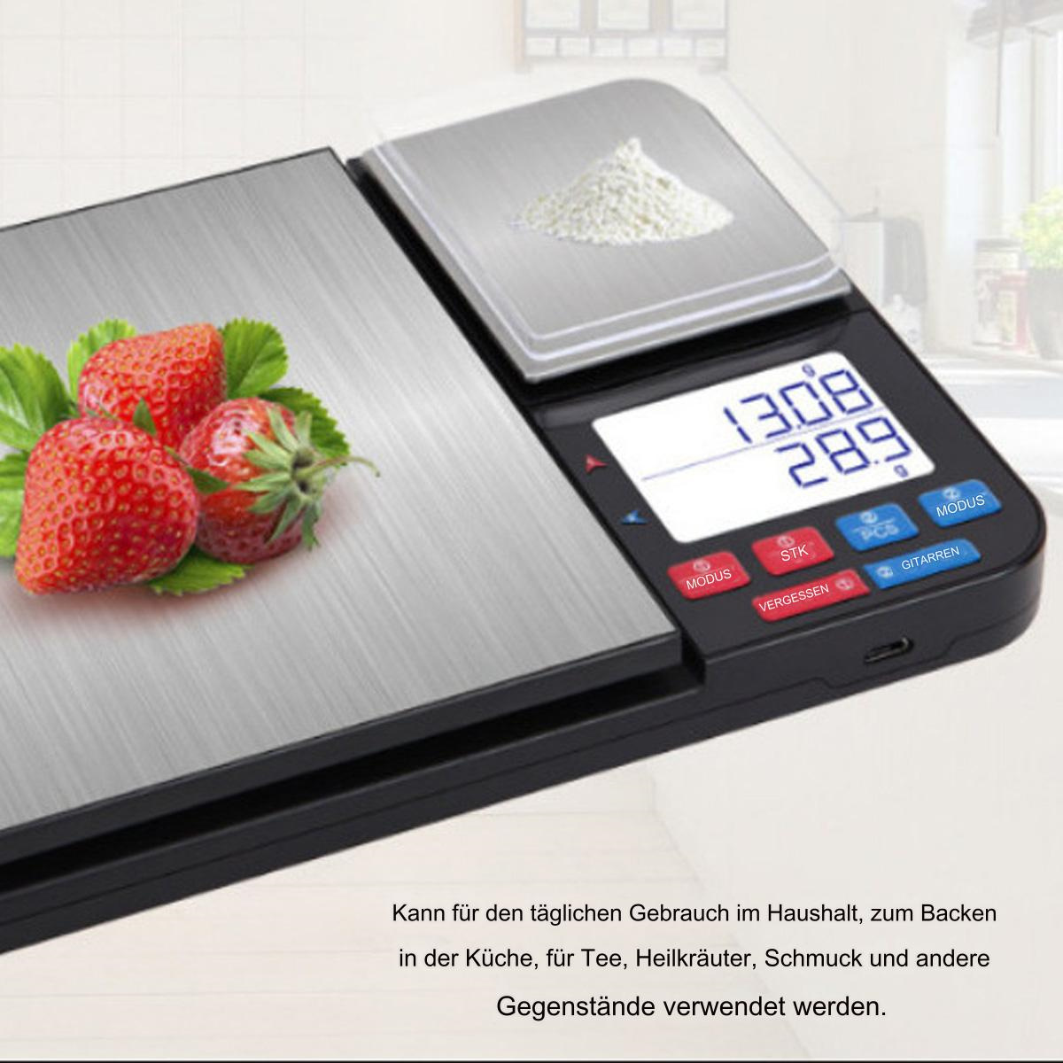 Digitale Waage mit Erdbeeren und Pulver. Anzeige zeigt 130,8 und 28,9.