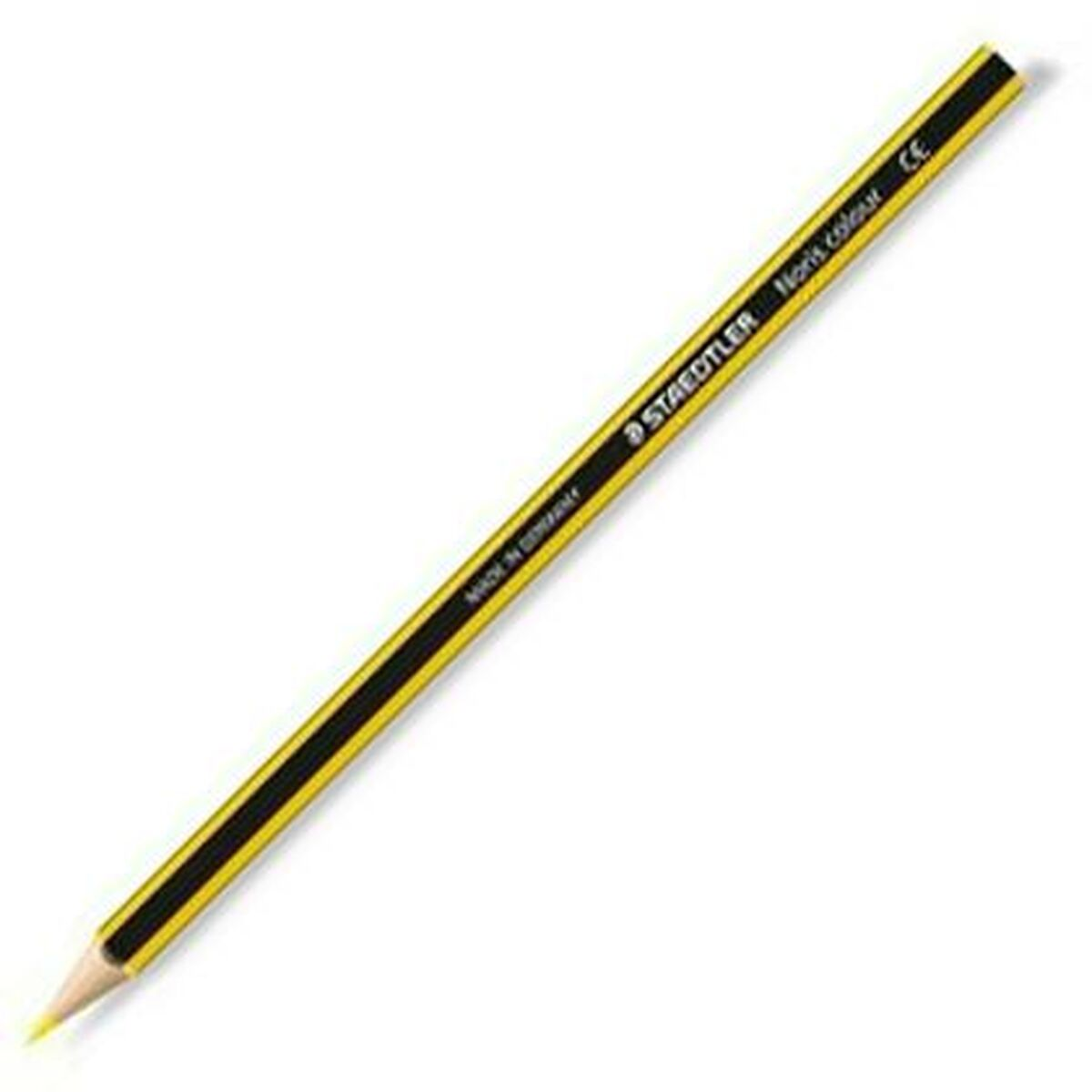 Ein gelb-schwarzer Staedtler Noris Buntstift. Der Bleistift ist gespitzt und angewinkelt.