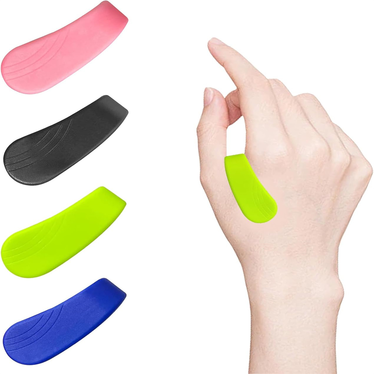 Hand mit grüner Fingerstütze und ein Set anderer. Rosa, schwarz, grün, blau.