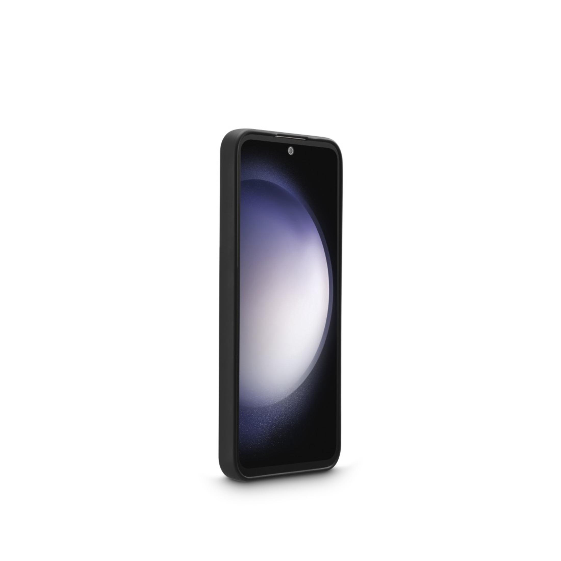 Téléphone noir dans un étui. L'écran est visible.