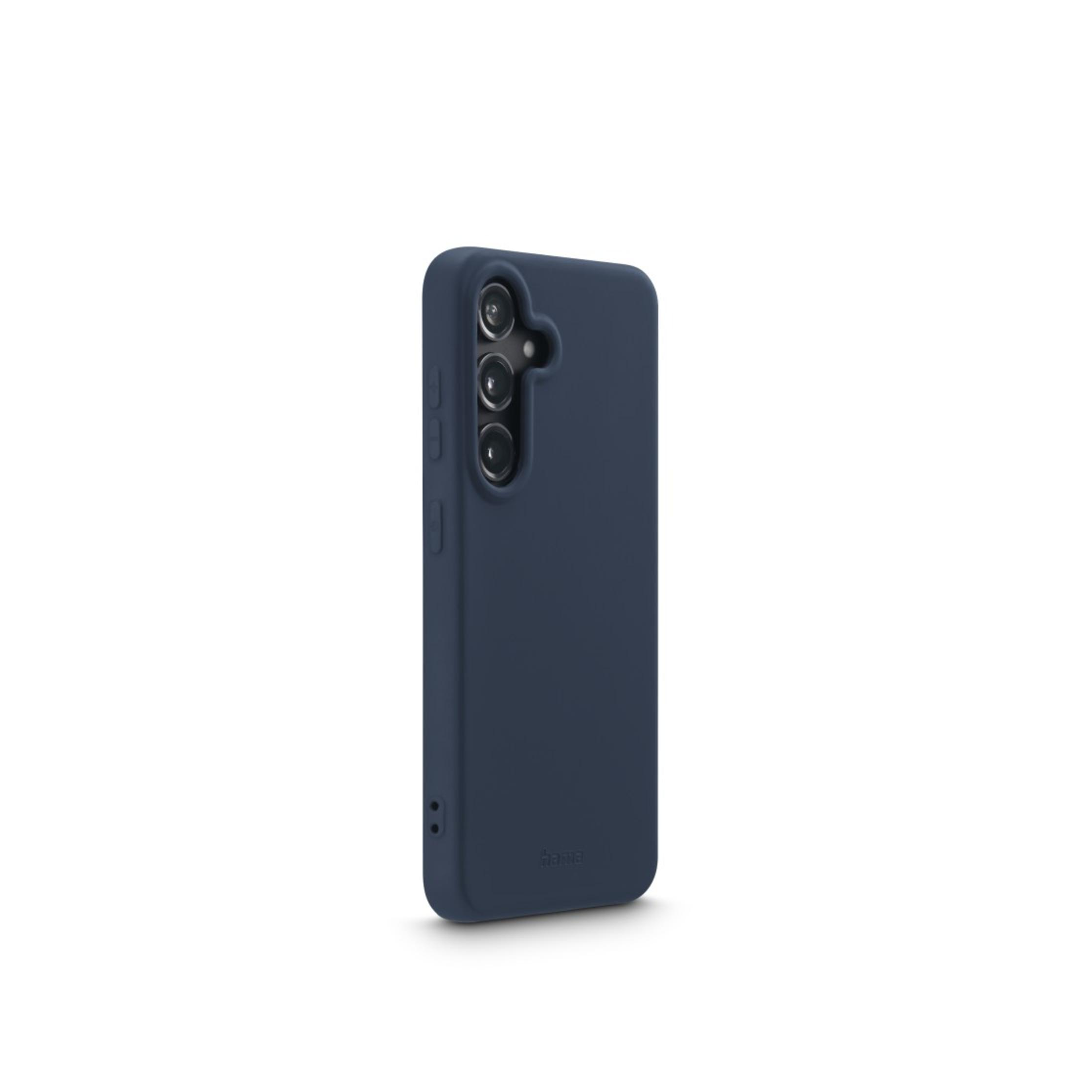 Coque de téléphone bleu foncé avec trois lentilles de caméra à l'arrière. Couleur unie.