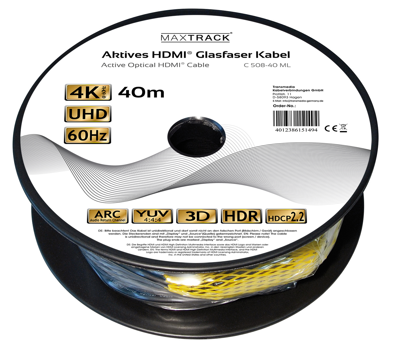 Schwarzes Kabel auf weißem Etikett, mit Text und Symbolen. Weißer Hintergrund.