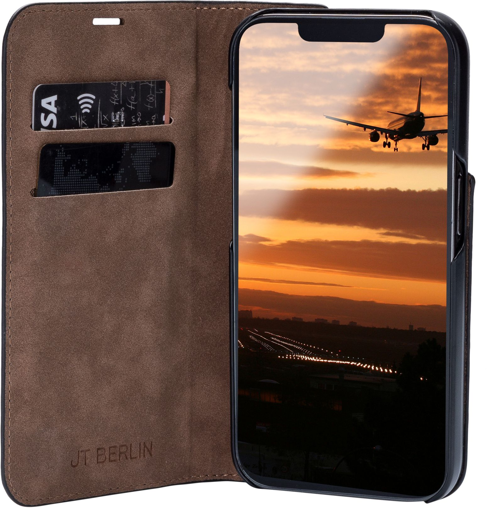 Schwarze Handyhülle mit Karten. Das Telefon zeigt einen Sonnenuntergang mit Flugzeug.