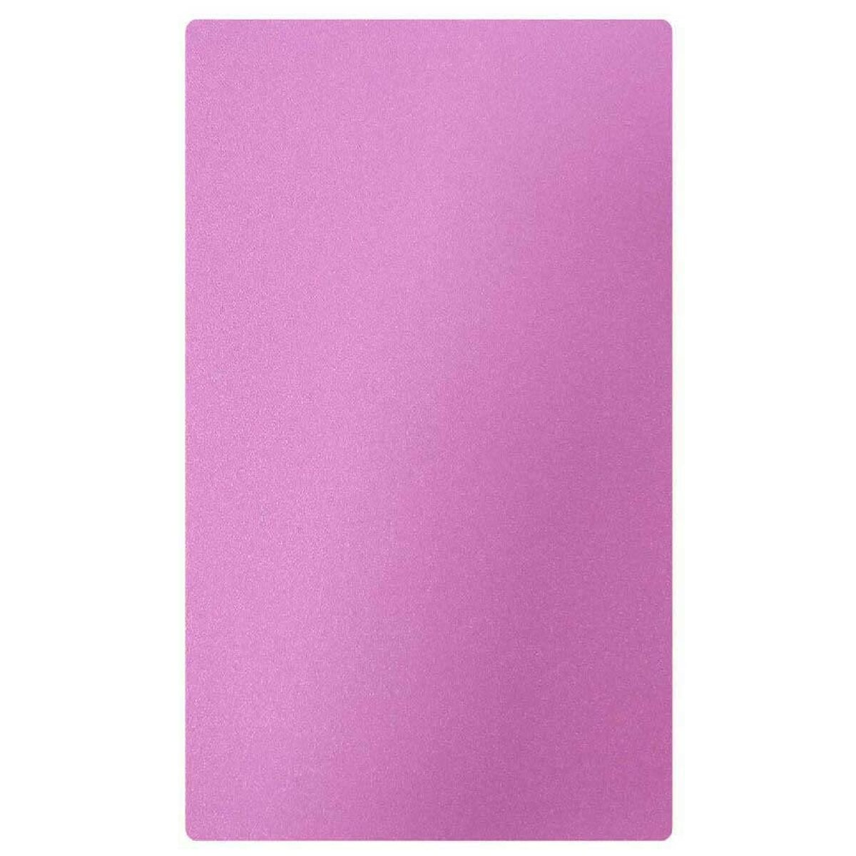 Un tablet rettangolare rosa su sfondo bianco. La superficie è liscia e riflettente.