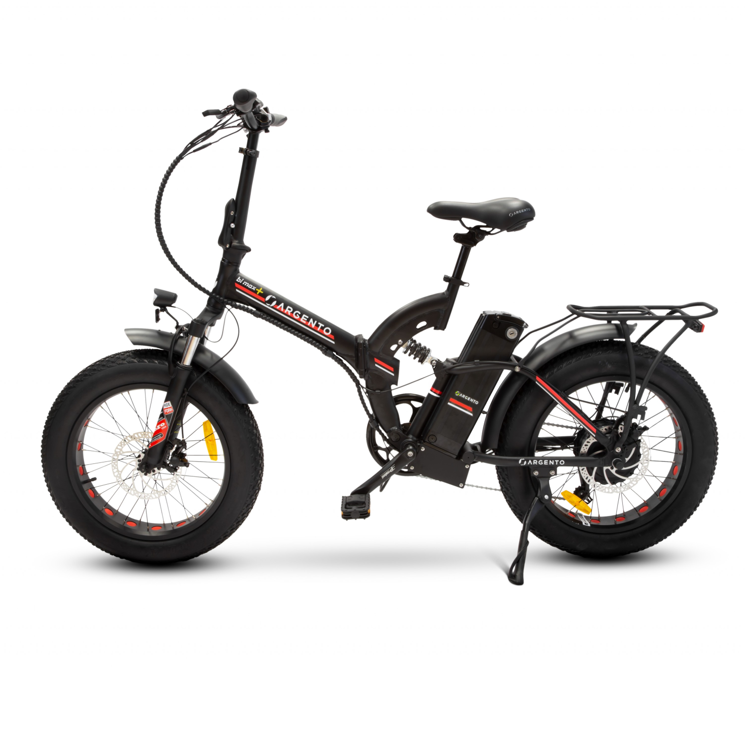 Bicicletta elettrica Argento nera. La bici ha pneumatici grandi e portapacchi posteriore, sfondo bianco.